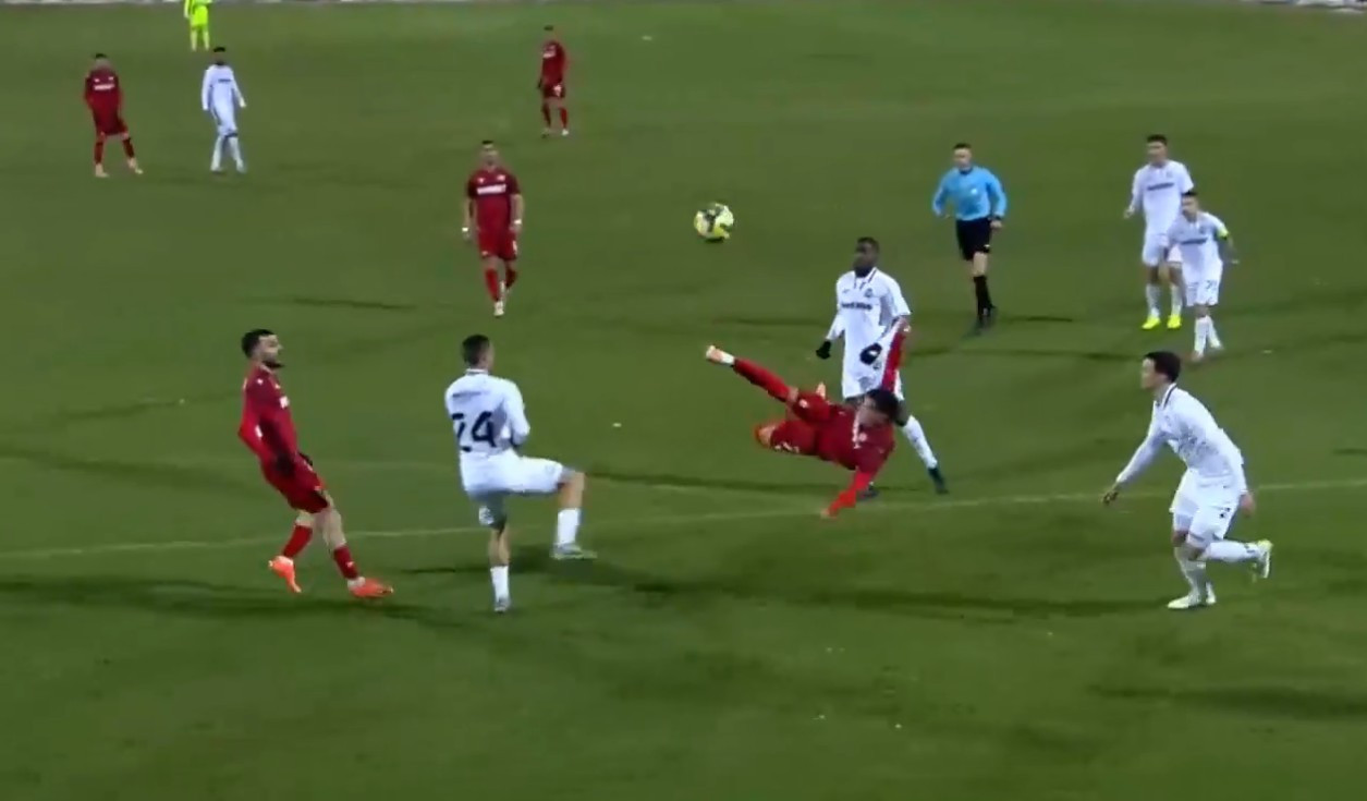 Το γκολ της χρονιάς μπήκε στην Βουλγαρία - Το ψαλιδάκι που κατέρριψε τους νόμους της φύσης (video)