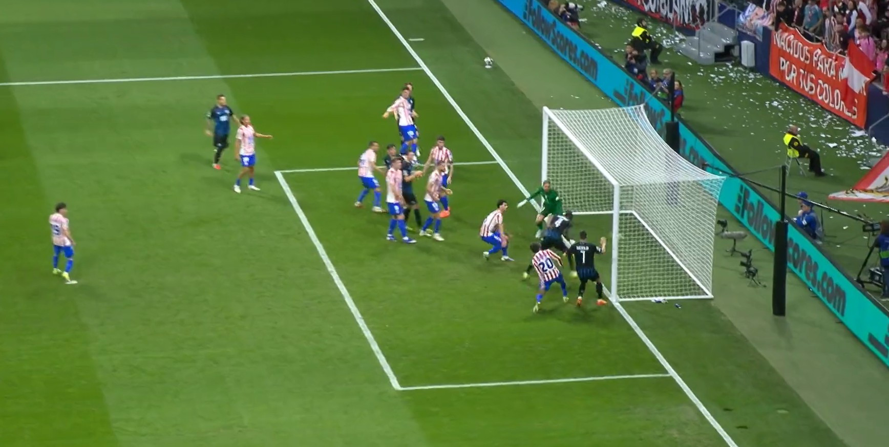 Ο Ορντόνιεζ με κεφαλιά εξ επαφής το 1-1 της Μπριζ στη Μαδρίτη (video)