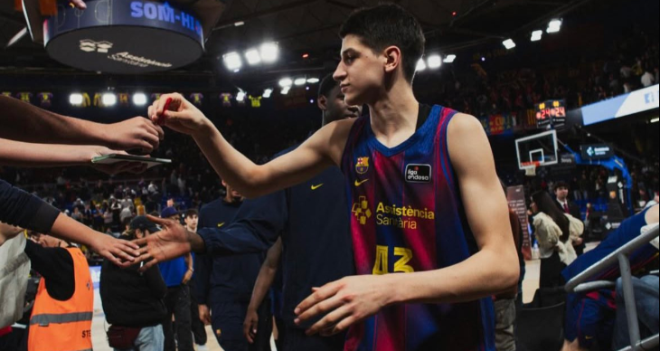 Ο 16χρονος Νίκολα Κουστουρίτσα συνεχίζει να σπάει ρεκόρ με την φανέλα της Μπαρτσελόνα