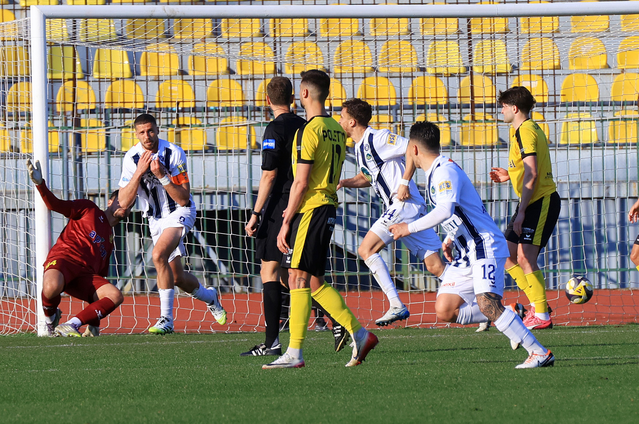 Το γκολ του Κούστα που χάρισε στον Ηρακλή το πρωτάθλημα (video)