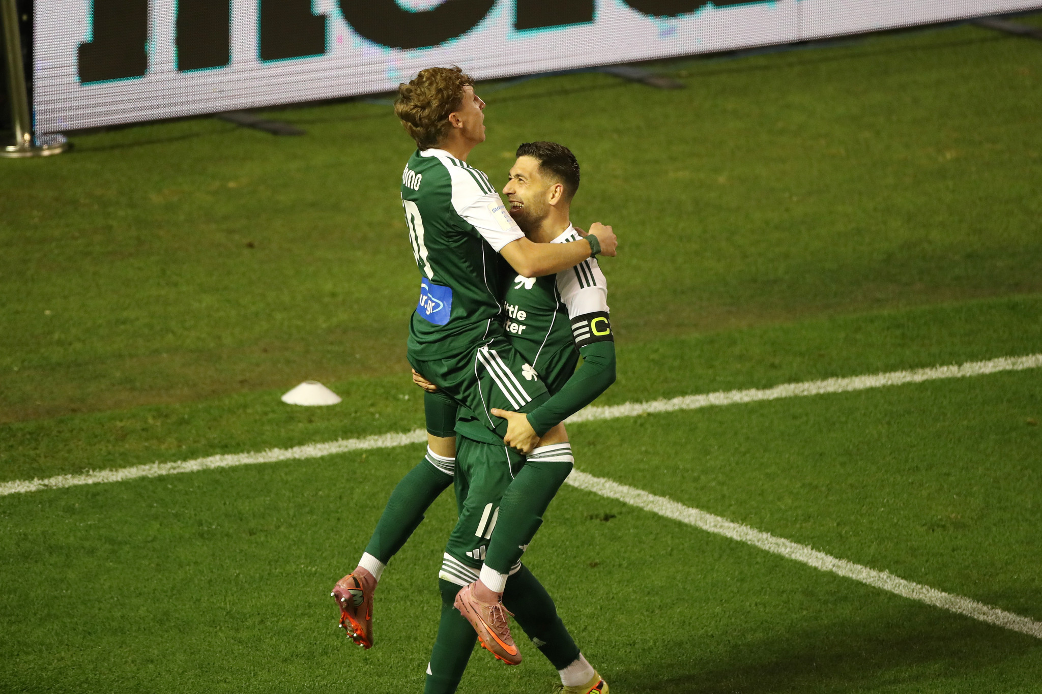 Παναθηναϊκός non-stop, «δάγκωσε» και τον ΟΦΗ και σταθεροποιήθηκε στη ζώνη των playoffs