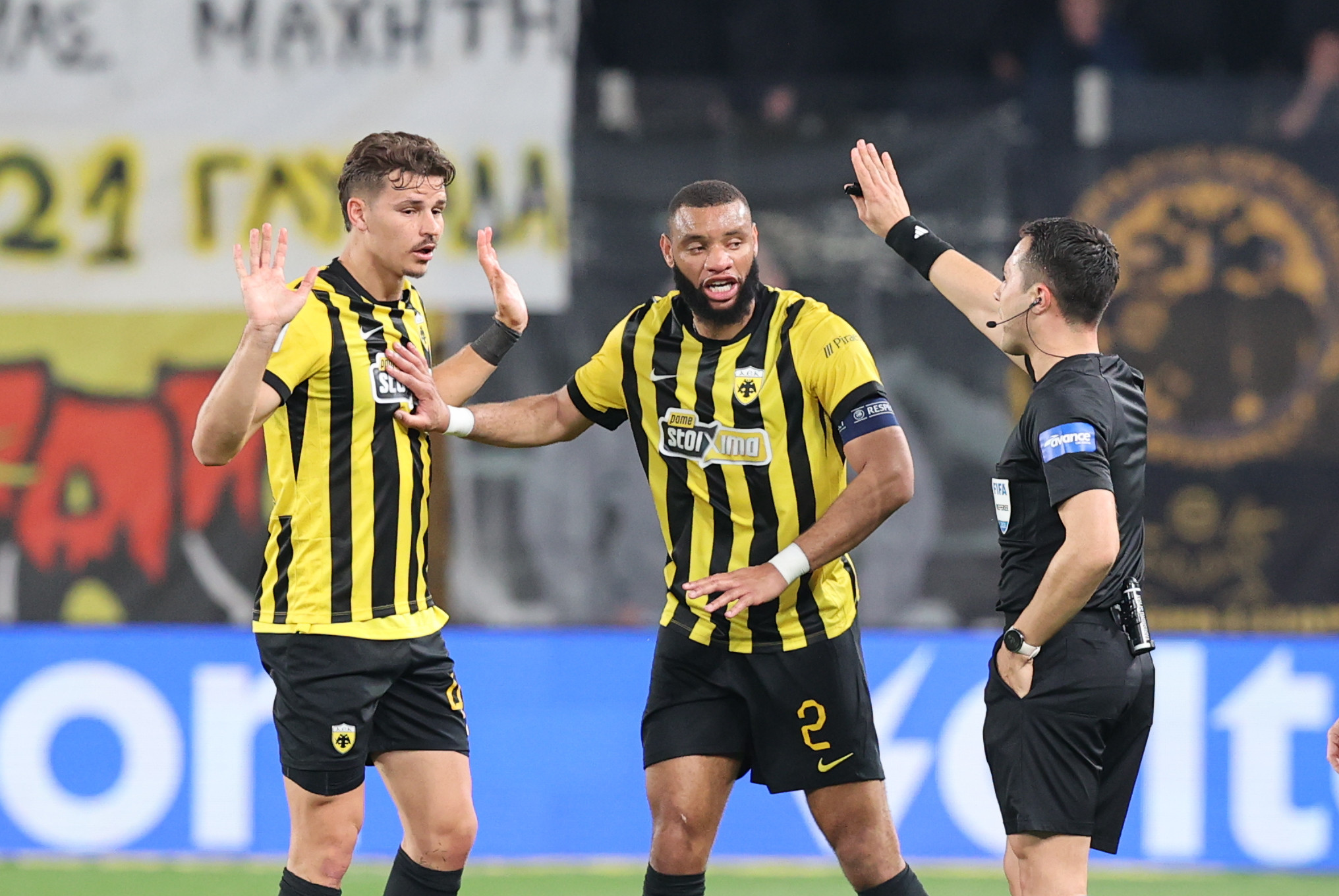 Το πέναλτι που ζήτησε η ΑΕΚ σε χέρι του Μούργου και η απάντηση που έλαβε η Ένωση