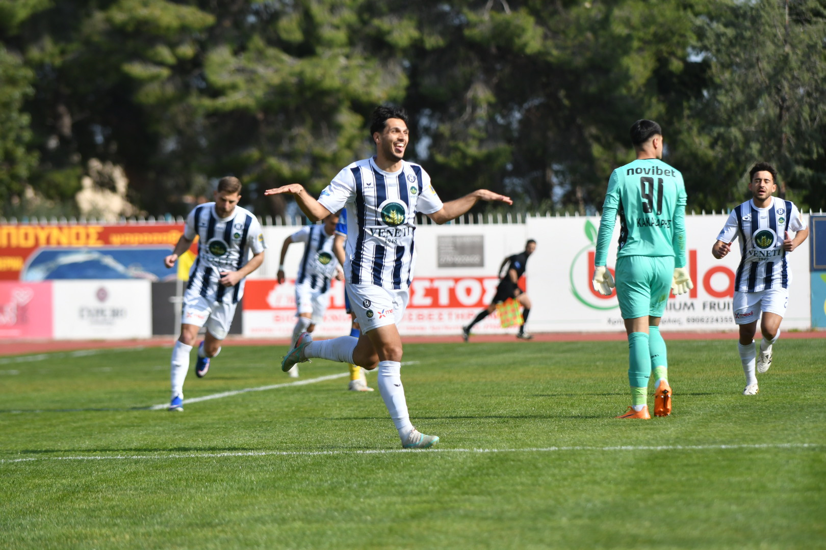 Ο Ηρακλής νίκησε και τον Αστέρα Β' AKTOR και έκανε το 4/4 στα playoffs της Super League 2