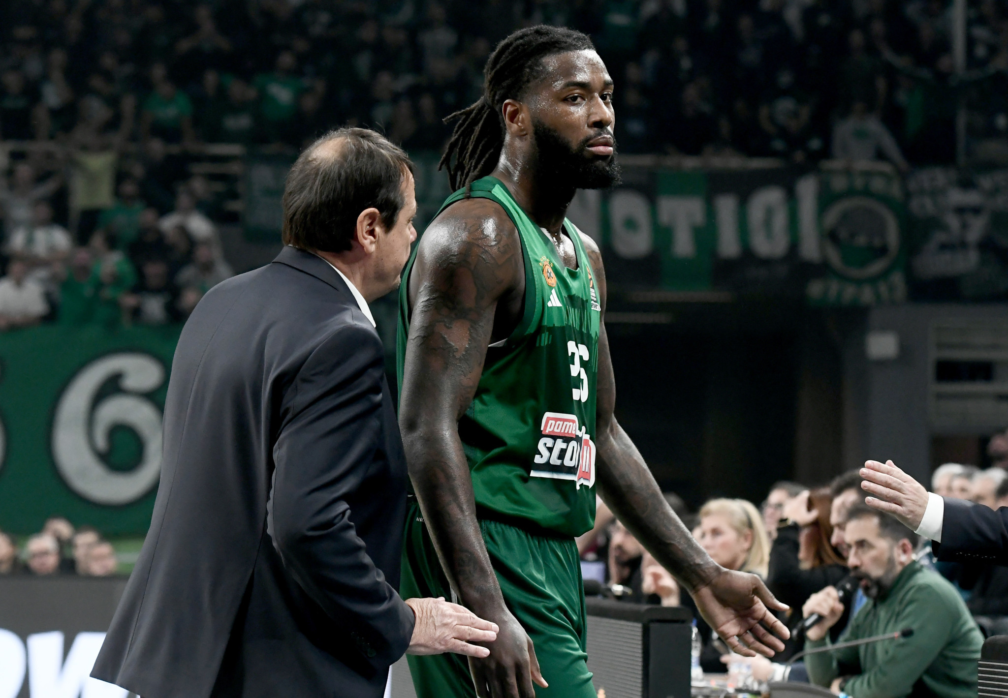 Η ομιλία του Αταμάν στα αποδυτήρια μετά την επιστροφή του Λεσόρ: «Είμαι πολύ χαρούμενος - Ο Ματίας μας βοήθησε πολύ» (vid)