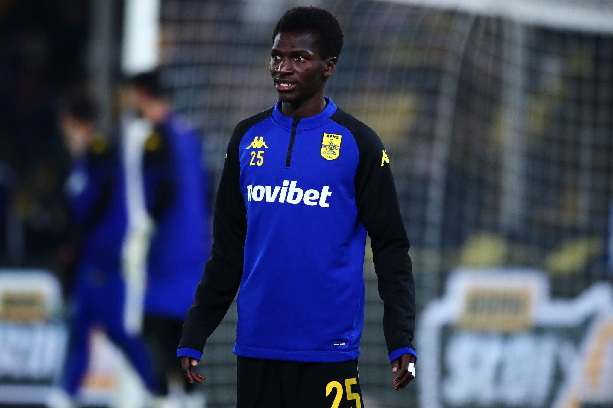 Το δίλημμα του Γρηγορίου με τον Νινγκ και τους ξένους