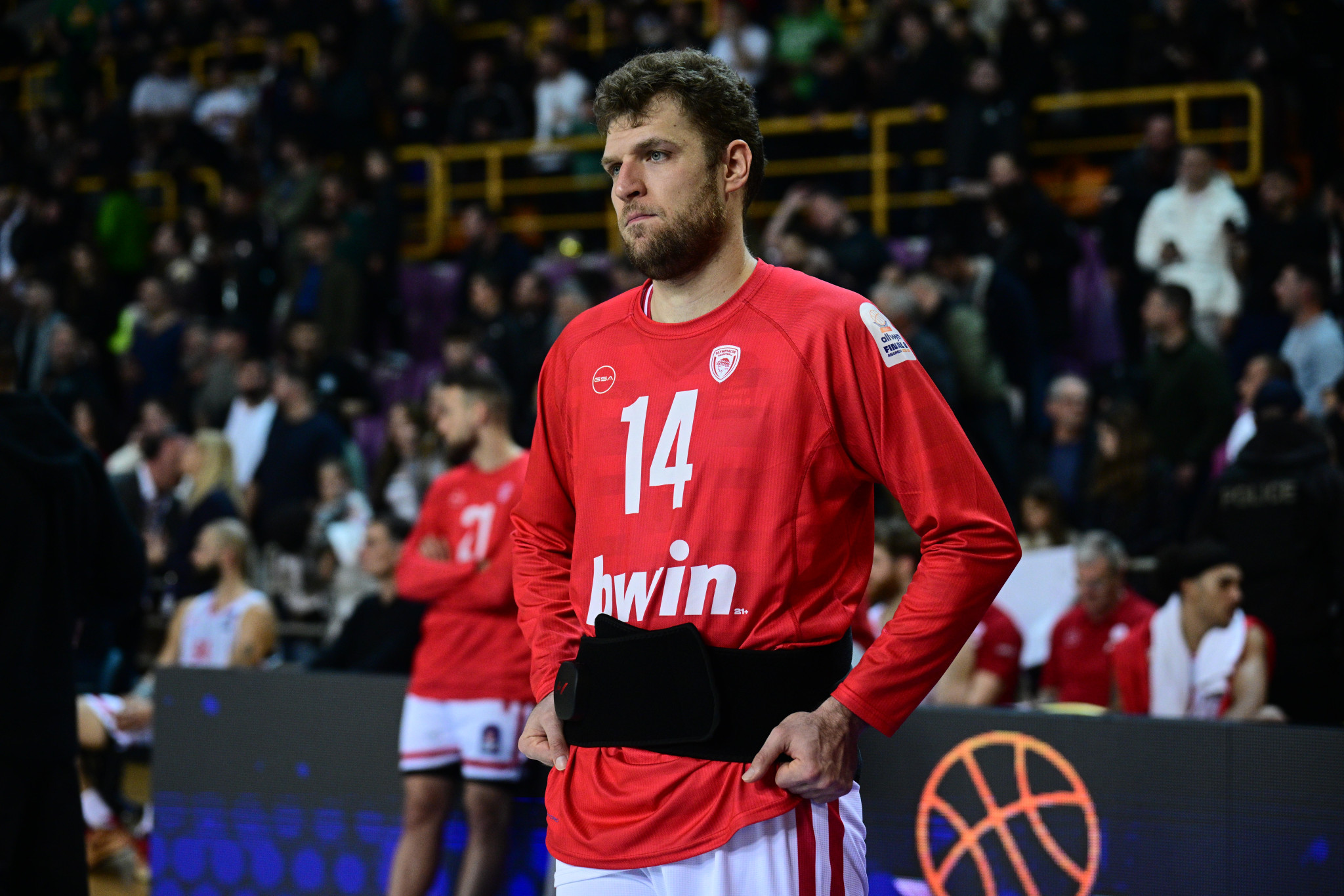 Χωρίς Βεζένκοφ ο Ολυμπιακός κόντρα στην Παρί!