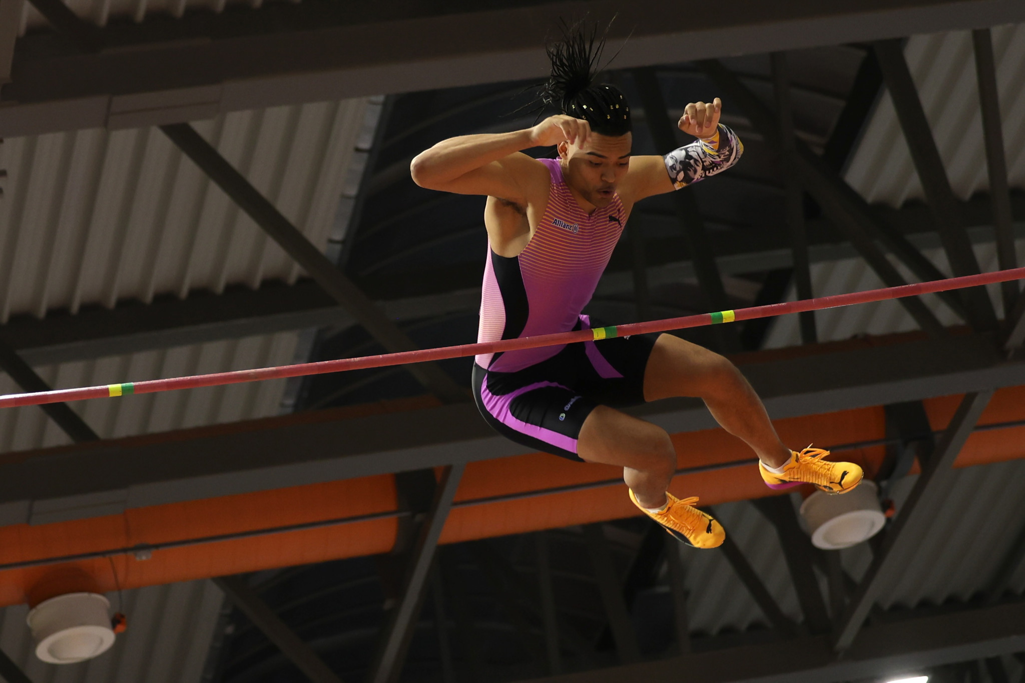 Η στιγμή που ο Εμμανουήλ Καραλής «πέταξε» πάνω από τα 6,07μ (video)