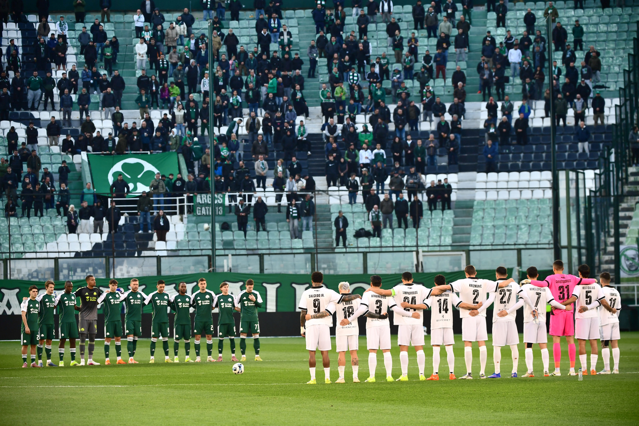 Ενός λεπτού σιγή στη Λεωφόρο στη μνήμη του Βασίλη Δανιήλ (video)