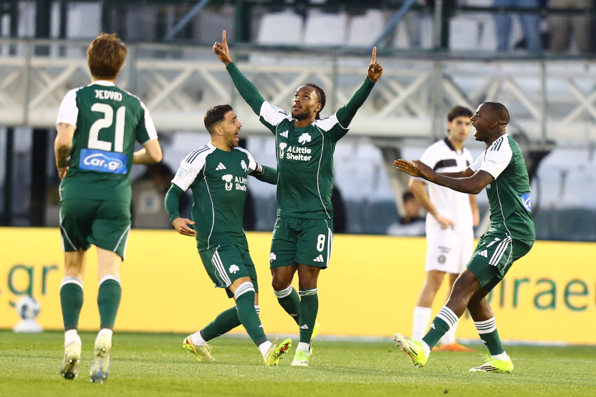 Τρομερό «ξερό» σουτ από τον Σάντσες και 2-0 ο Παναθηναϊκός τον ΟΦΗ (video)