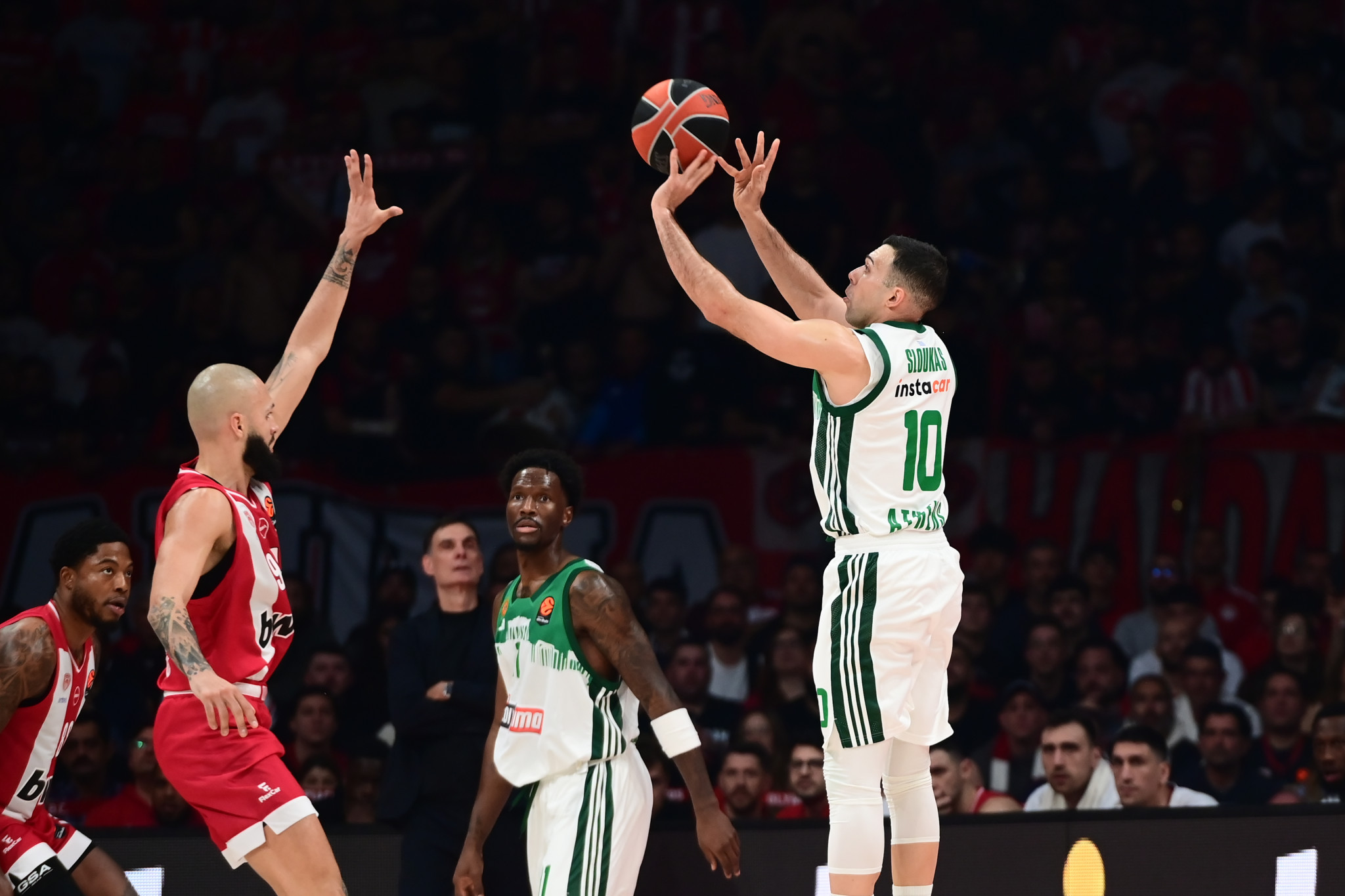 Οι νέες αποδόσεις κατάκτησης της Euroleague μετά το ντέρμπι «αιωνίων»!