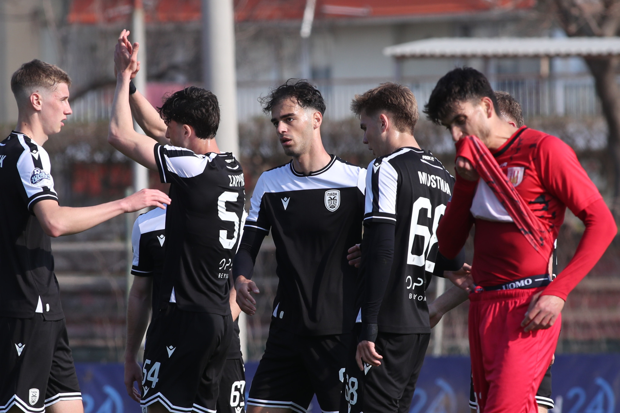 Ο ΠΑΟΚ Β' νίκησε εύκολα τον Καμπανιακό και βαδίζει προς την παραμονή