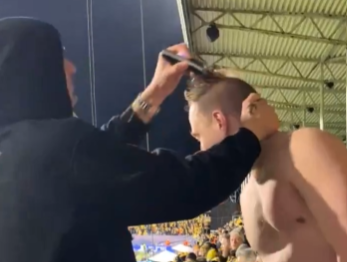 Οπαδός της Μπόντο Γκλιμτ γιόρτασε τις πέντε σερί νίκες στο Champions League με... κούρεμα! (video)