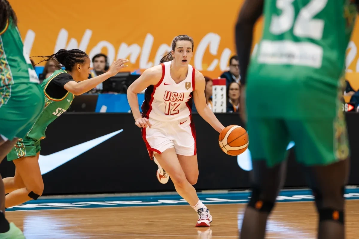 Το λαμπερό αστέρι της Κέιτλιν Κλαρκ και το κάρφωμα της Μαλονγκά