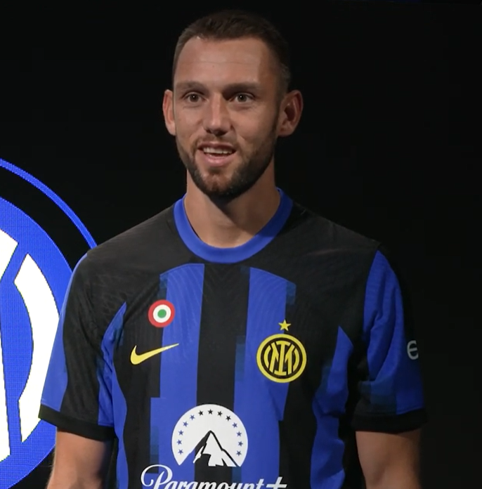 «Ο Ολυμπιακός ενδιαφέρεται για την απόκτηση του Ντε Φράι»