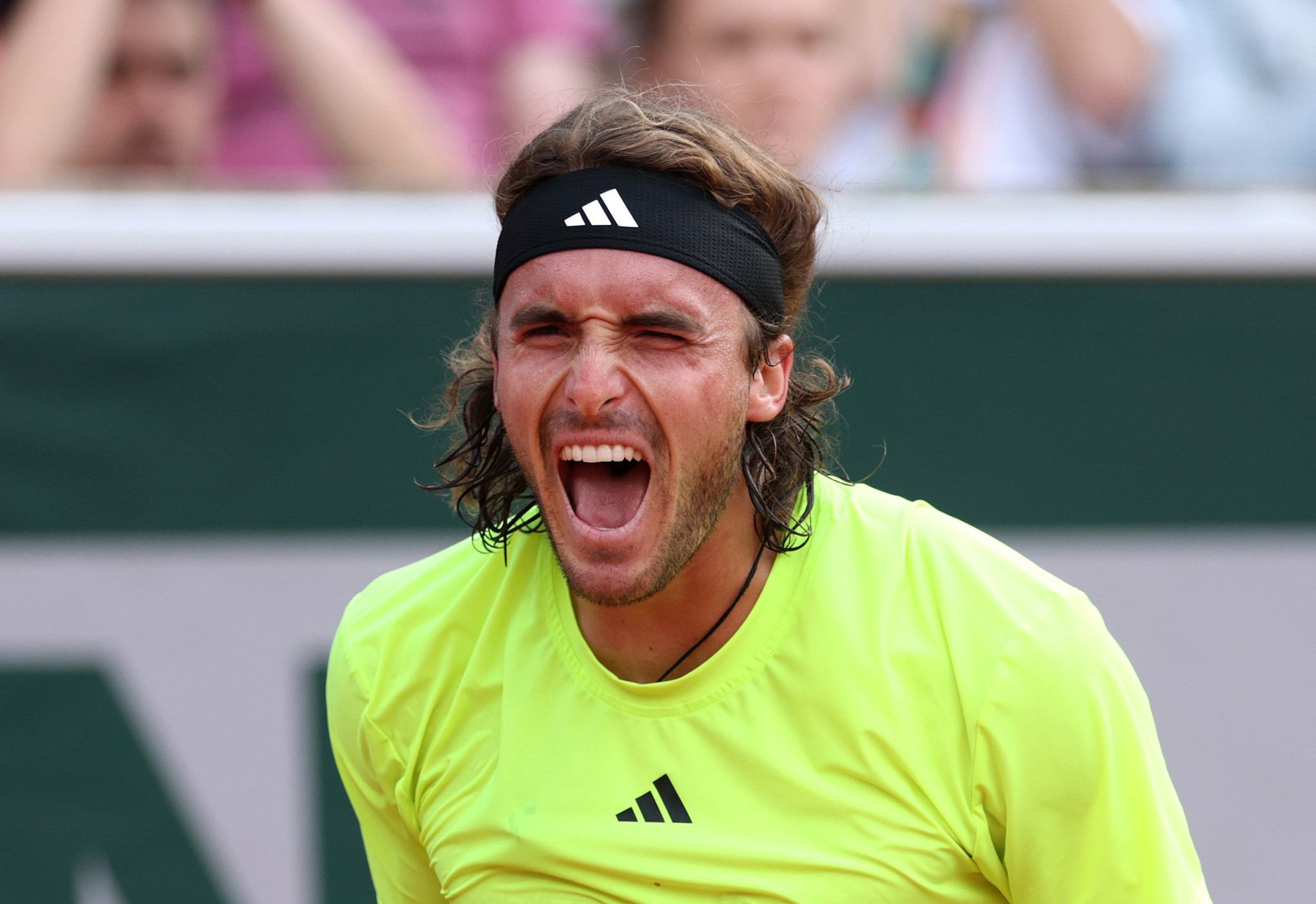 Εύκολη πρόκριση Τσιτσιπά στους «64» του Μαϊάμι και μπροστά του έχει τον... «δαίμονα»