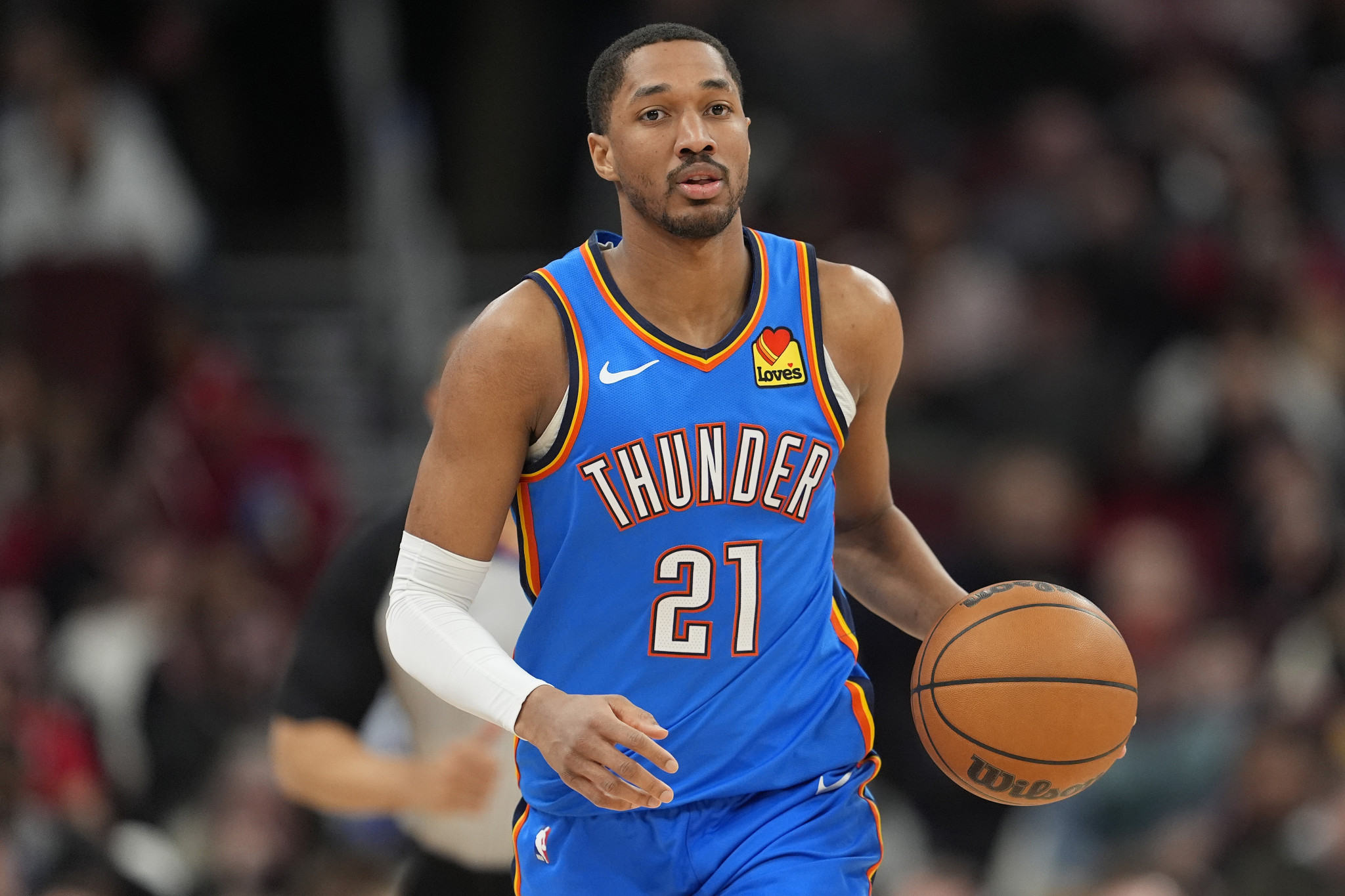 Έκτη σερί νίκη οι Χόρνετς, δύσκολα οι Θάντερ