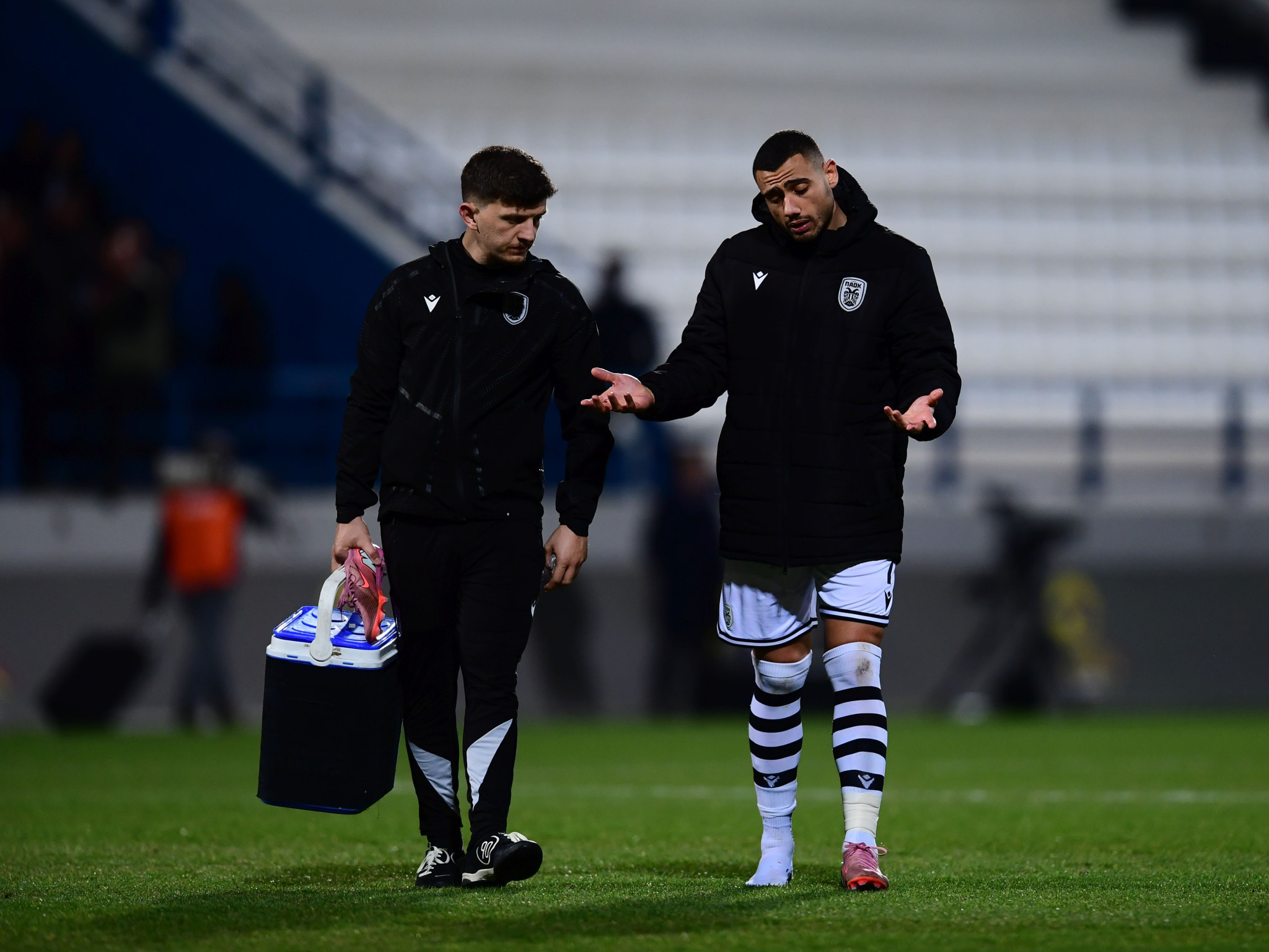 Εξαιρετικά αμφίβολος ο Γιακουμάκης για το Ολυμπιακός - ΠΑΟΚ