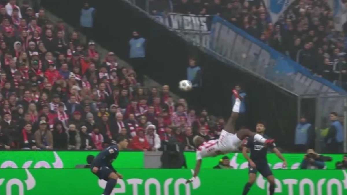 Οι VARίστες έμειναν άναυδοι: «Ουάου! Το γκολ πρέπει να μετρήσει, δεν τσεκάρω τίποτα» (video)