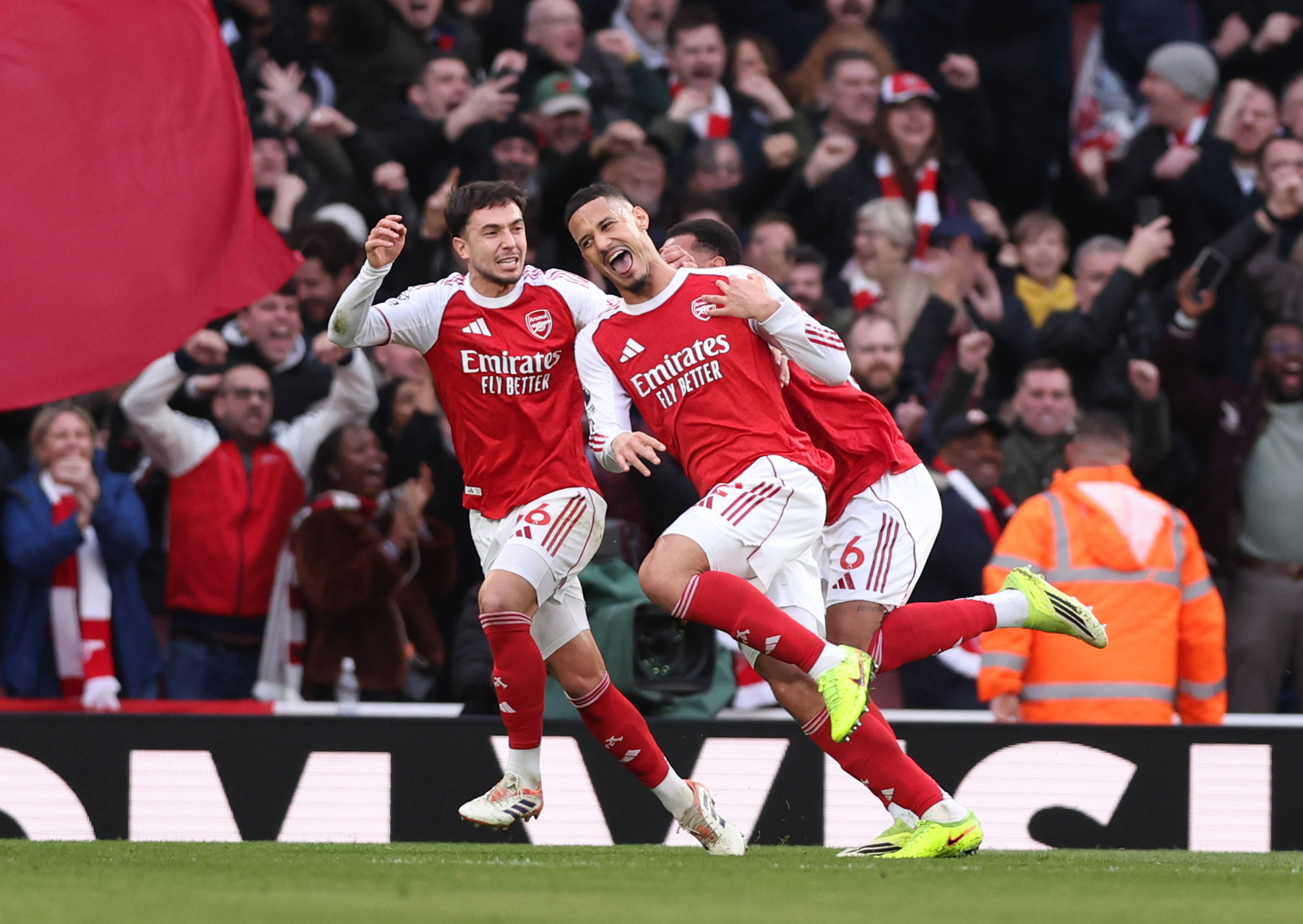 Ευθυγραμμίστηκαν οι... πλανήτες στην Premier League: Η απίθανη σύμπτωση της 28ης αγωνιστικής