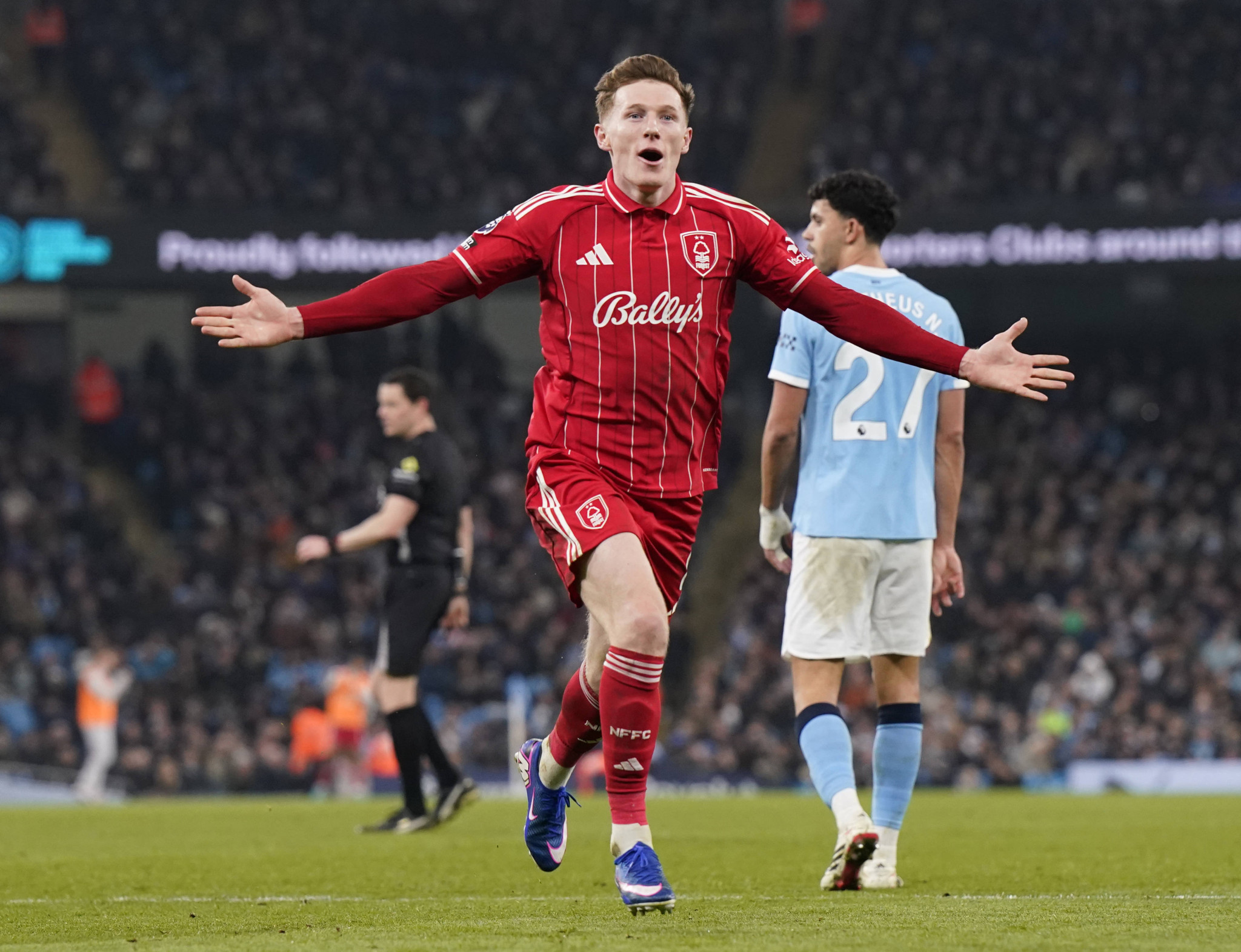 Γκέλα ολκής για την Μάντσεστερ Σίτι, «κόλλησε» κόντρα στην σκληροτράχηλη Νότιγχαμ Φόρεστ