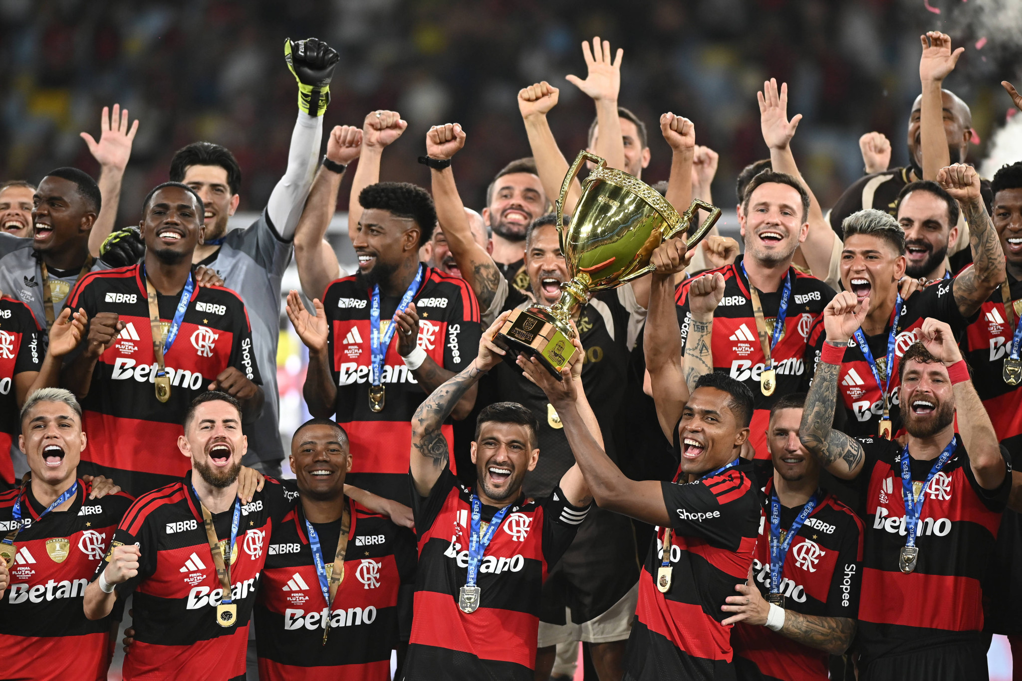 Ντεμπούτο με το... δεξί για Ζαρντίμ: Η Φλαμένγκο κατέκτησε το Campeonato Carioca