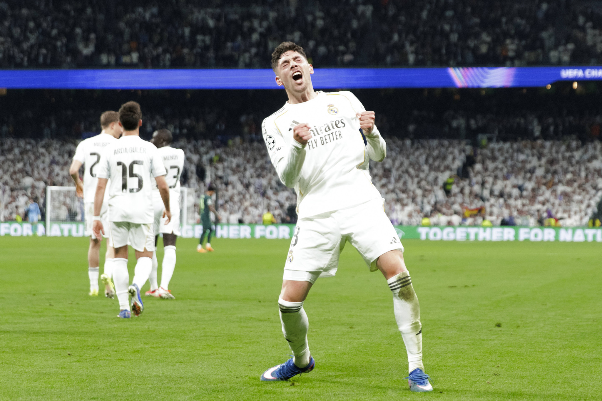 Με σόου Βαλβέρδε, η Ρεάλ Μαδρίτης πάτησε την απογοητευτική Μάντσεστερ Σίτι