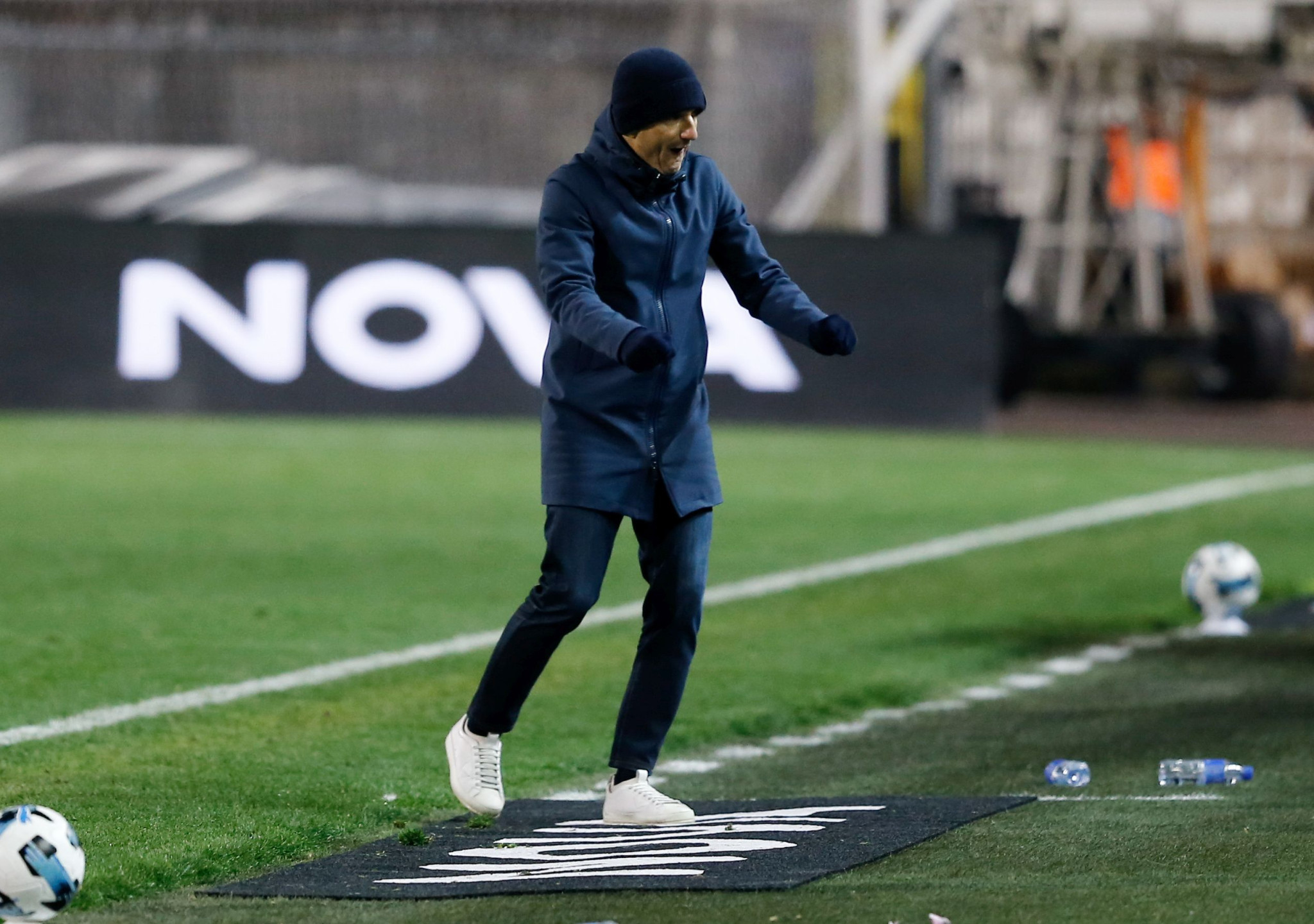 Λουτσέσκου: «Το σκορ μας αδικεί - Κανονικότητα μετά το ματς με τον Ολυμπιακό»