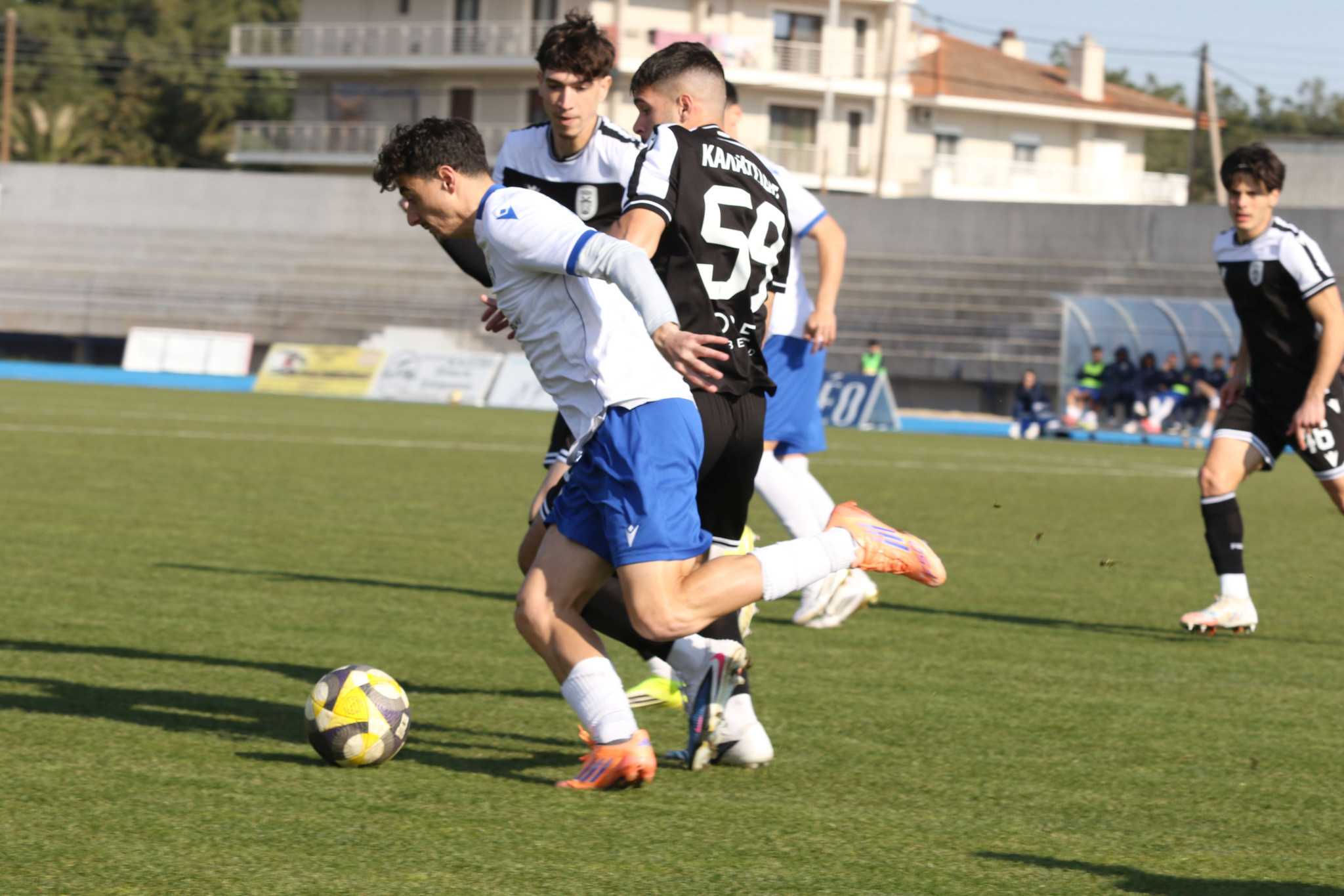 Ο Νέστος Χρυσούπολης διέκοψε το σερί νικών του ΠΑΟΚ Β και έκανε νέο βήμα παραμονής