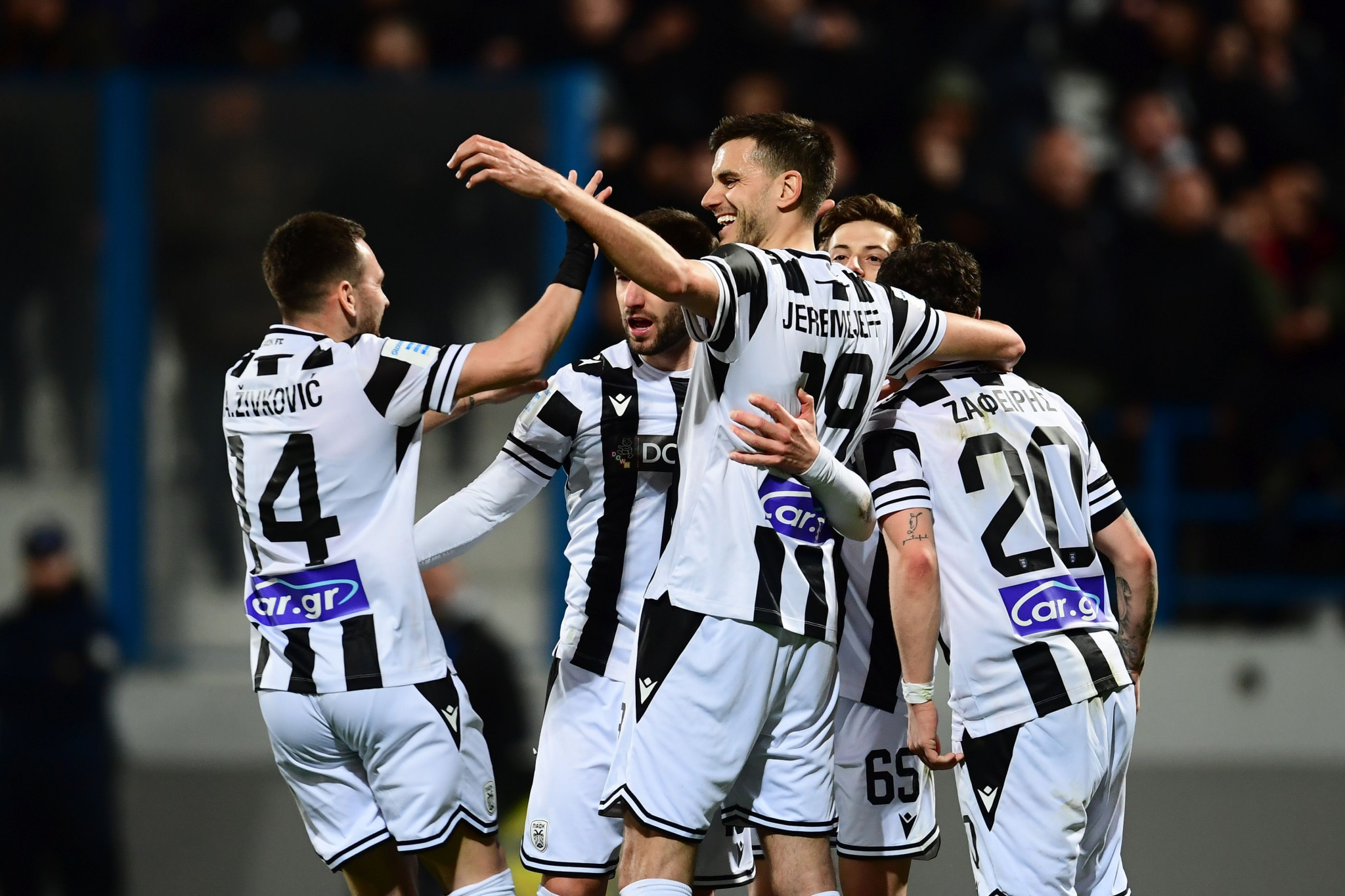 Δεν του βγήκε στο ρελαντί, παραλίγο να βάλει όπισθεν αλλά έφυγε με 4η