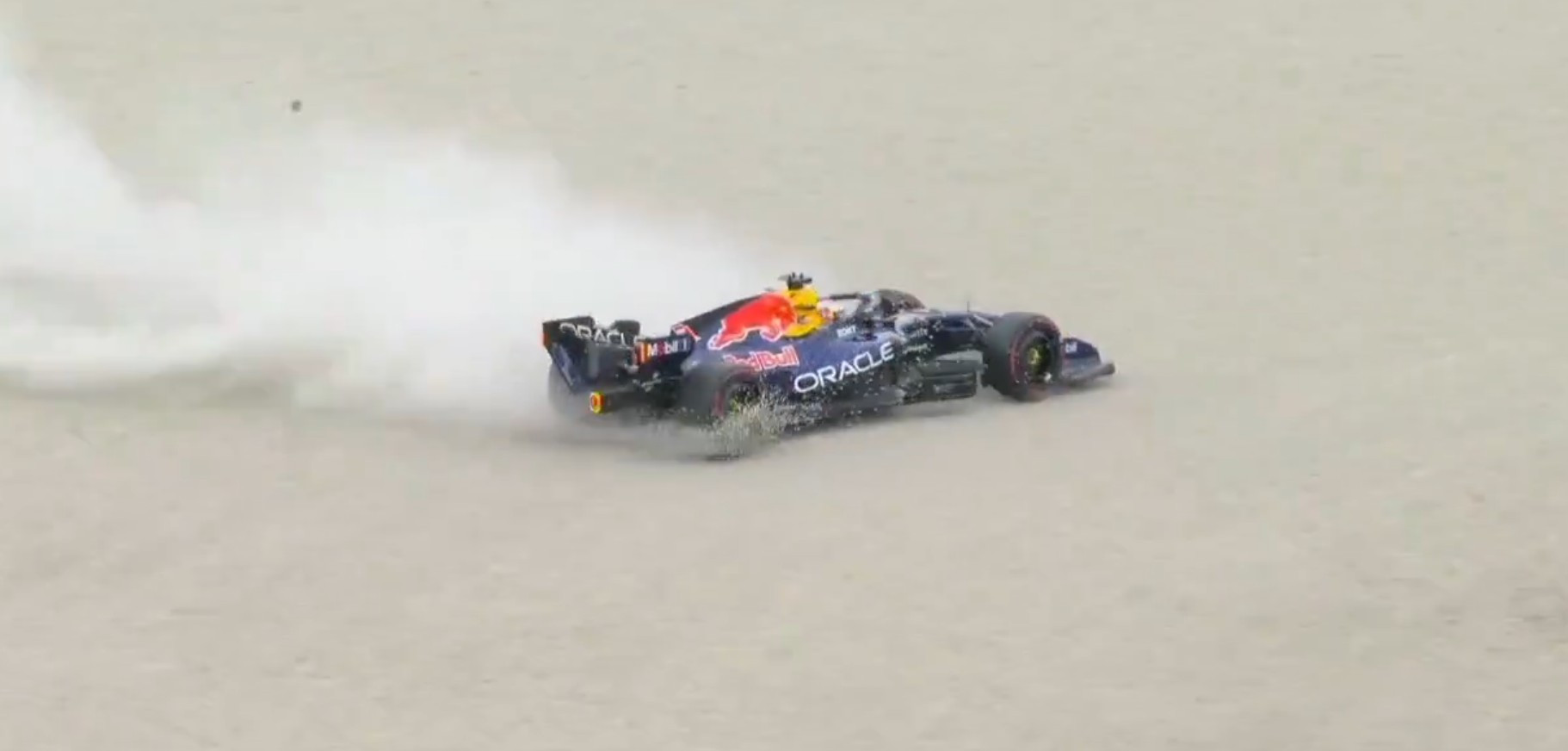 Σε ιατρικό κέντρο ο Φερστάπεν μετά από ατύχημα - «Δεν μου έχει συμβεί ποτέ στη ζωή μου» (video)