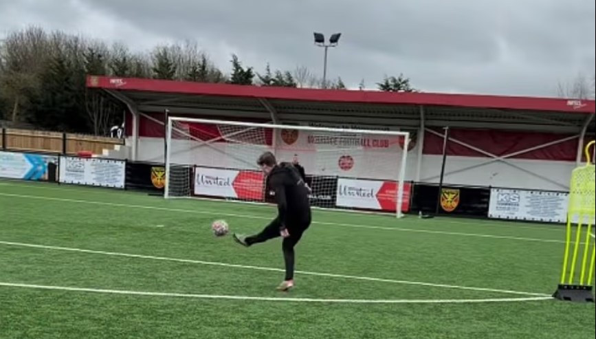 Πριν τρία χρόνια κόστιζε 100 εκατ. ευρώ, τώρα κάνει προπονήσεις σε ομάδα όγδοης κατηγορίας!