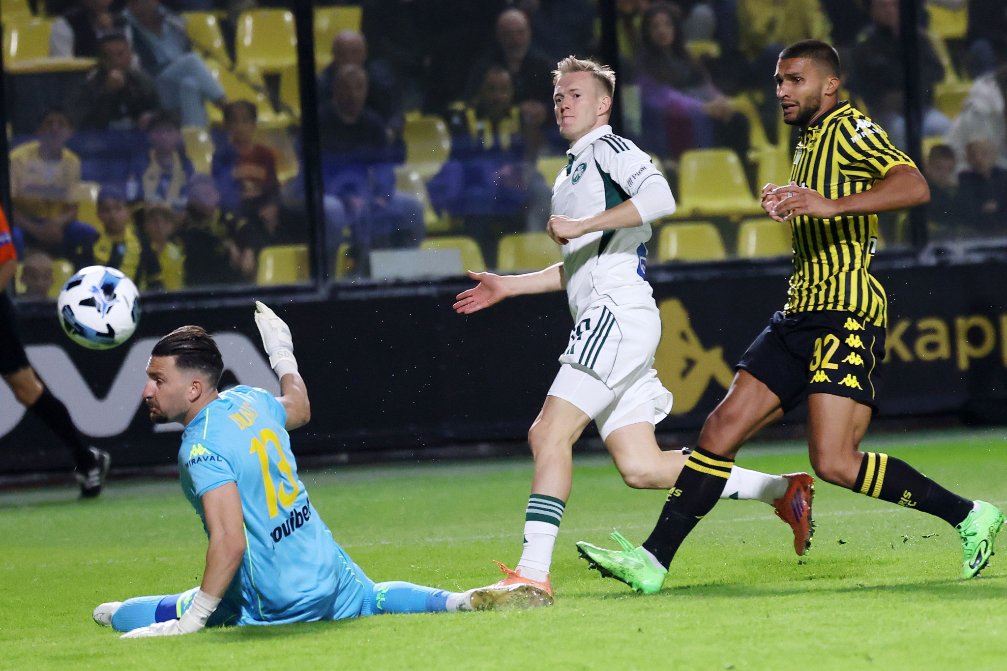 Πού θα δείτε τα τέσσερα ματς της Stoiximan Super League με ΑΕΚ, Ολυμπιακό, ΠΑΟΚ, Παναθηναϊκό