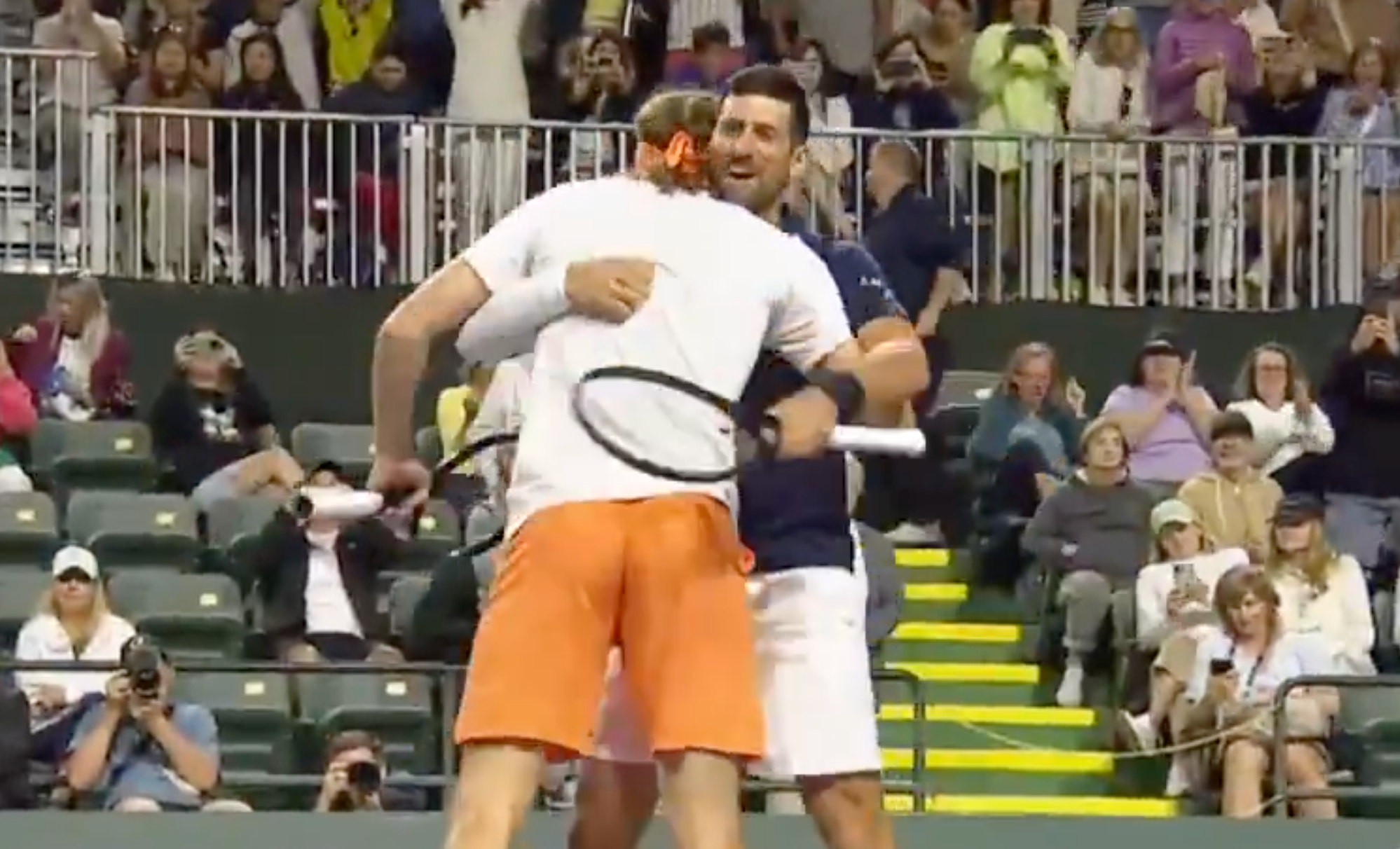 Ιδανική πρεμιέρα για Τσιτσιπά και Τζόκοβιτς στο διπλό του Indian Wells