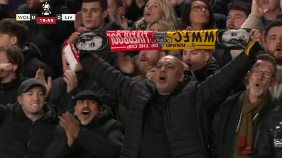 Συγκίνηση στο Γουλβς-Λίβερπουλ: Οι φίλοι των δυο ομάδων φώναξαν μαζί για τον Ζότα (video)
