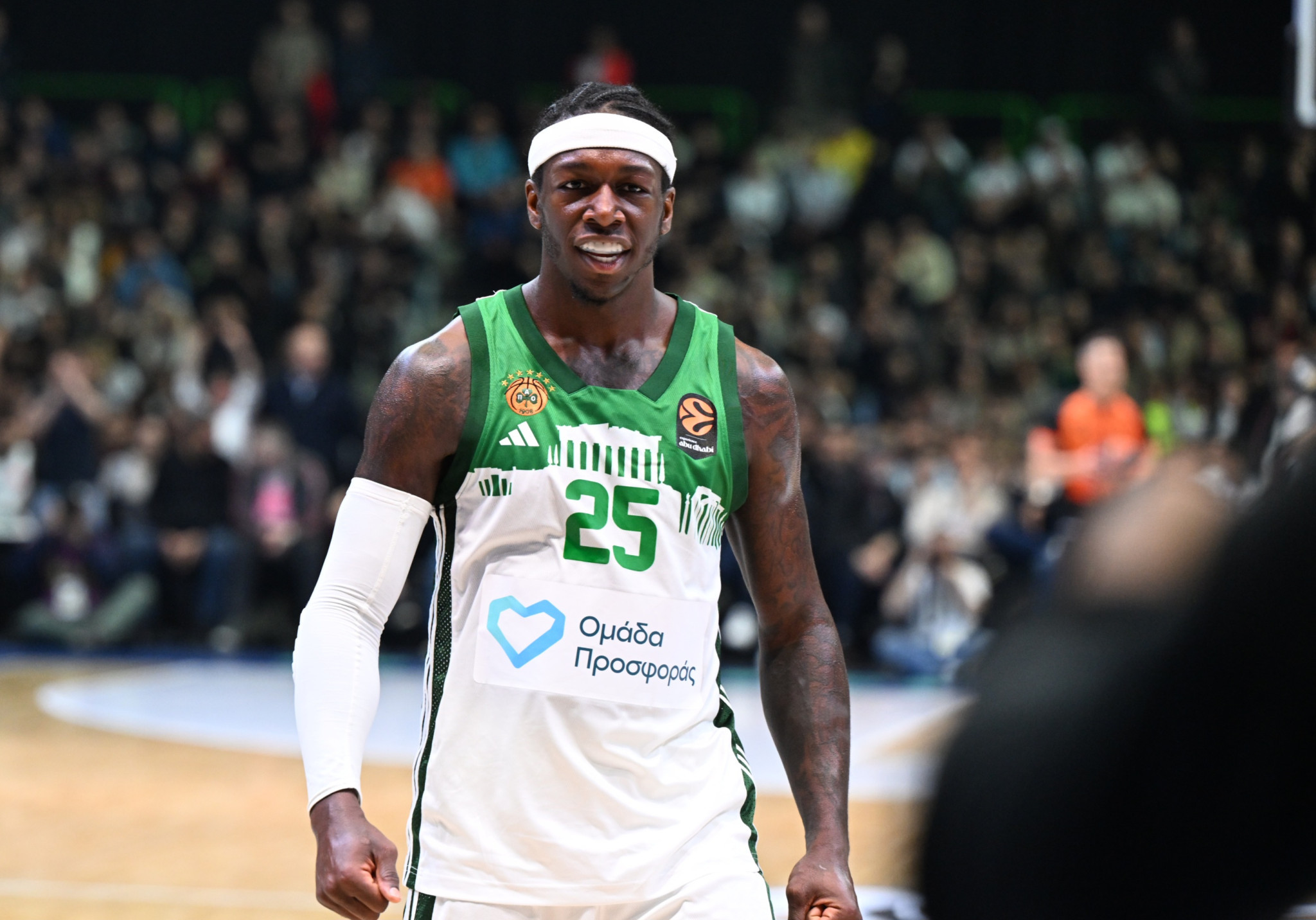 Η... απογείωση του Κέντρικ Ναν μπροστά στον Άντερσον (video)