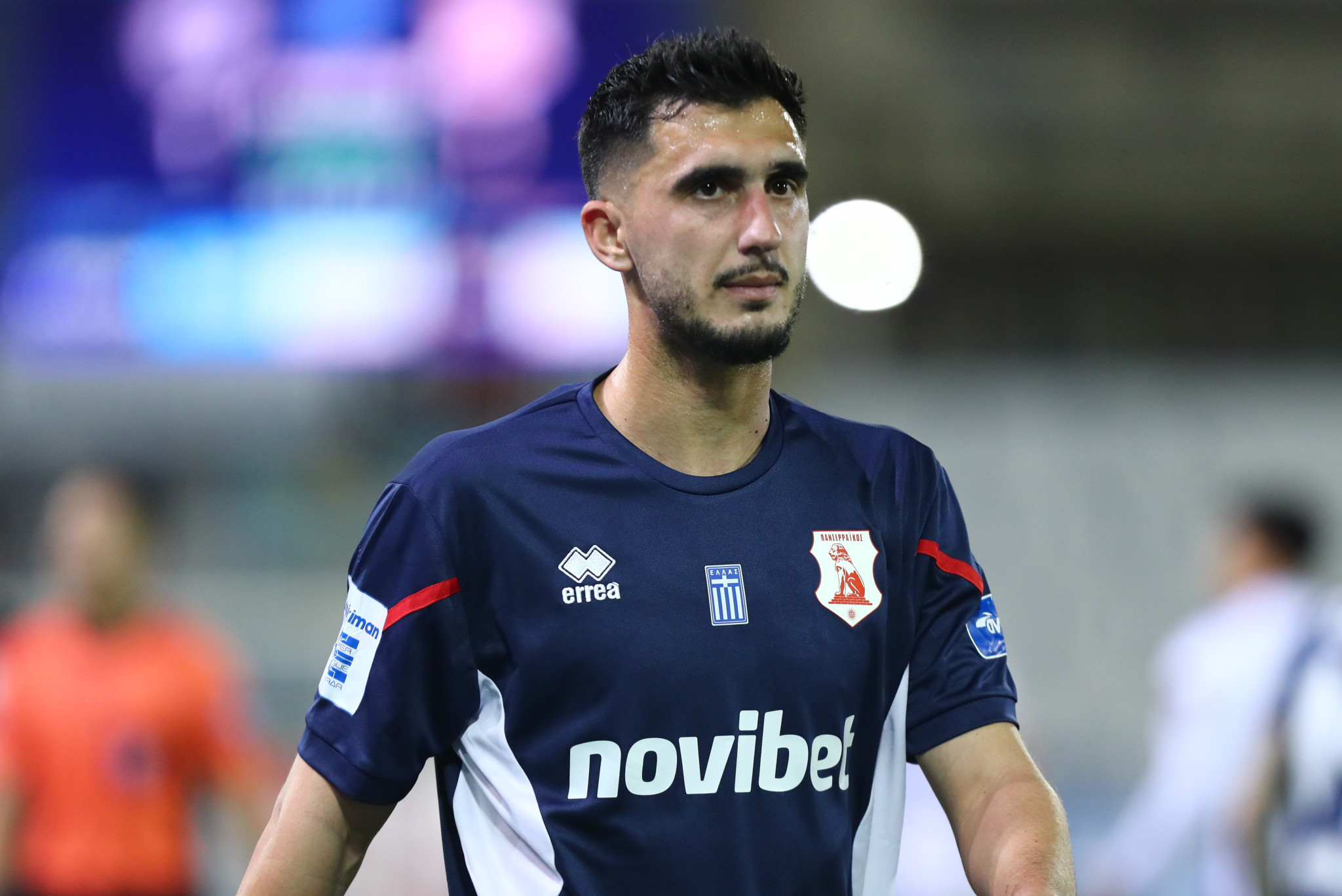 Οι Ρουμάνοι στέλνουν τον Ίβαν του Πανσερραϊκού στη Στεάουα