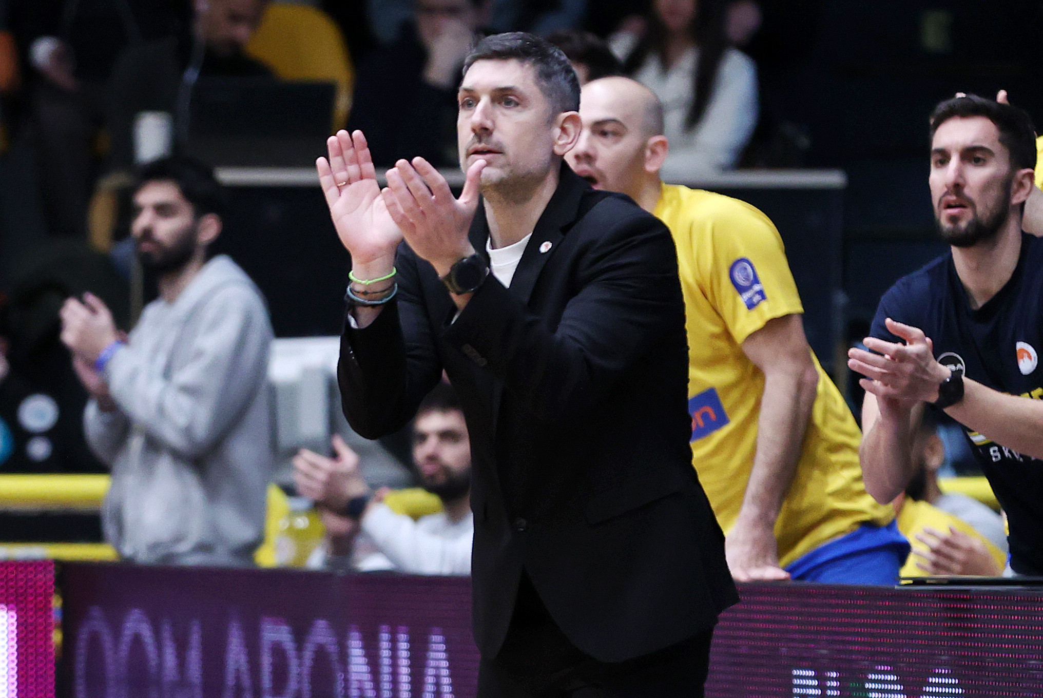 Ξανθόπουλος: «Είτε παίζουμε με τον ΑΟ Κωλοπετεινίτσας είτε με τους Γκόλντεν Στέιτ Γουόριορς πάμε για τη νίκη»