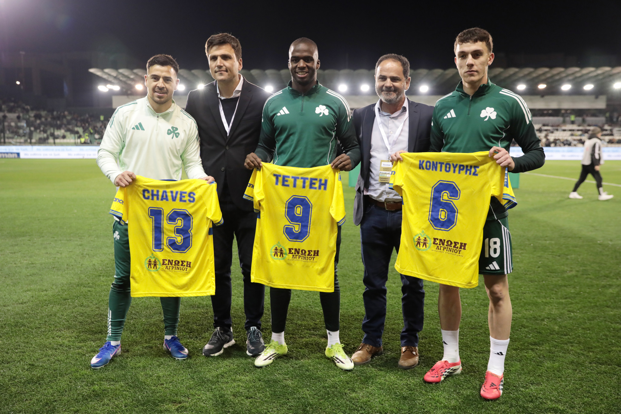 Ο Παναιτωλικός τίμησε τους Τεττέη, Τσάβες και Κοντούρη πριν το ματς με τον Παναθηναϊκό