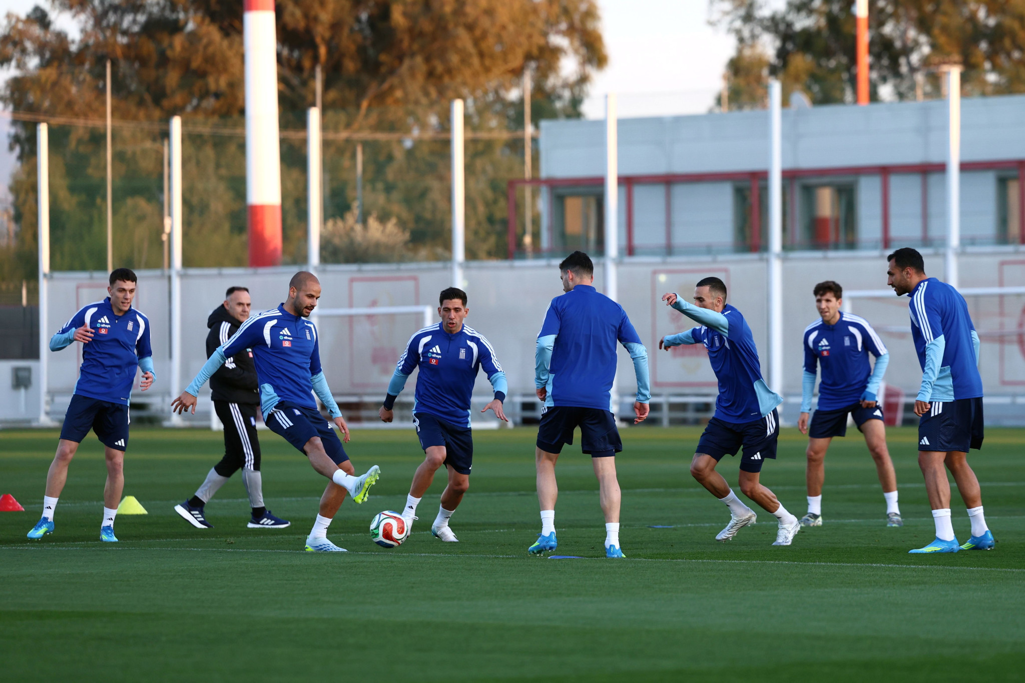 Ξεκίνησε προετοιμασία η Εθνική Ελλάδας - Χωρίς προβλήματα η πρώτη προπόνηση για τα φιλικά του Μαρτίου