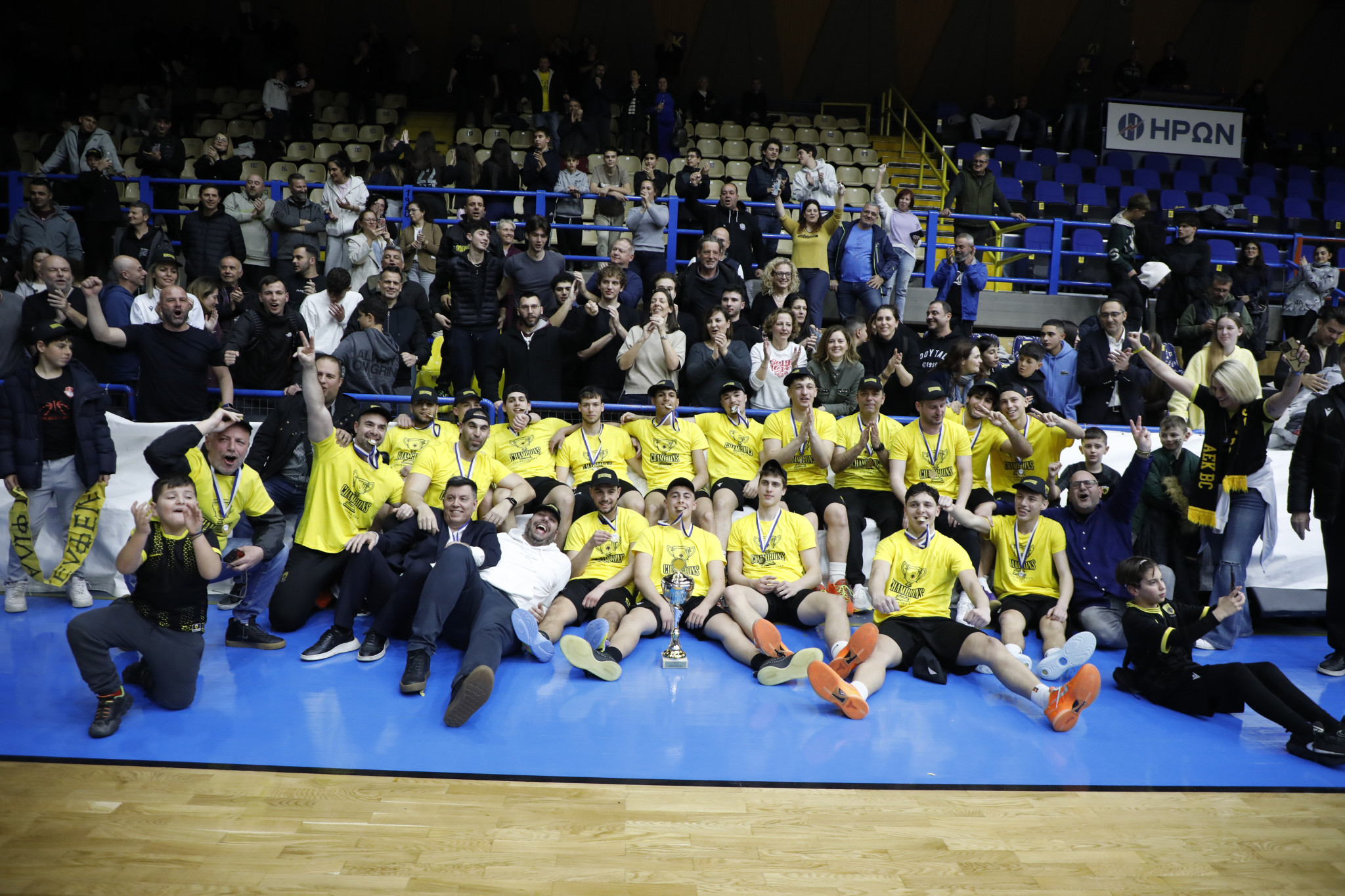 Η ΑΕΚ κατέκτησε το πρωτάθλημα ΕΣΚΑ Εφήβων έπειτα από τελικό-θρίλερ κόντρα στο Περιστέρι