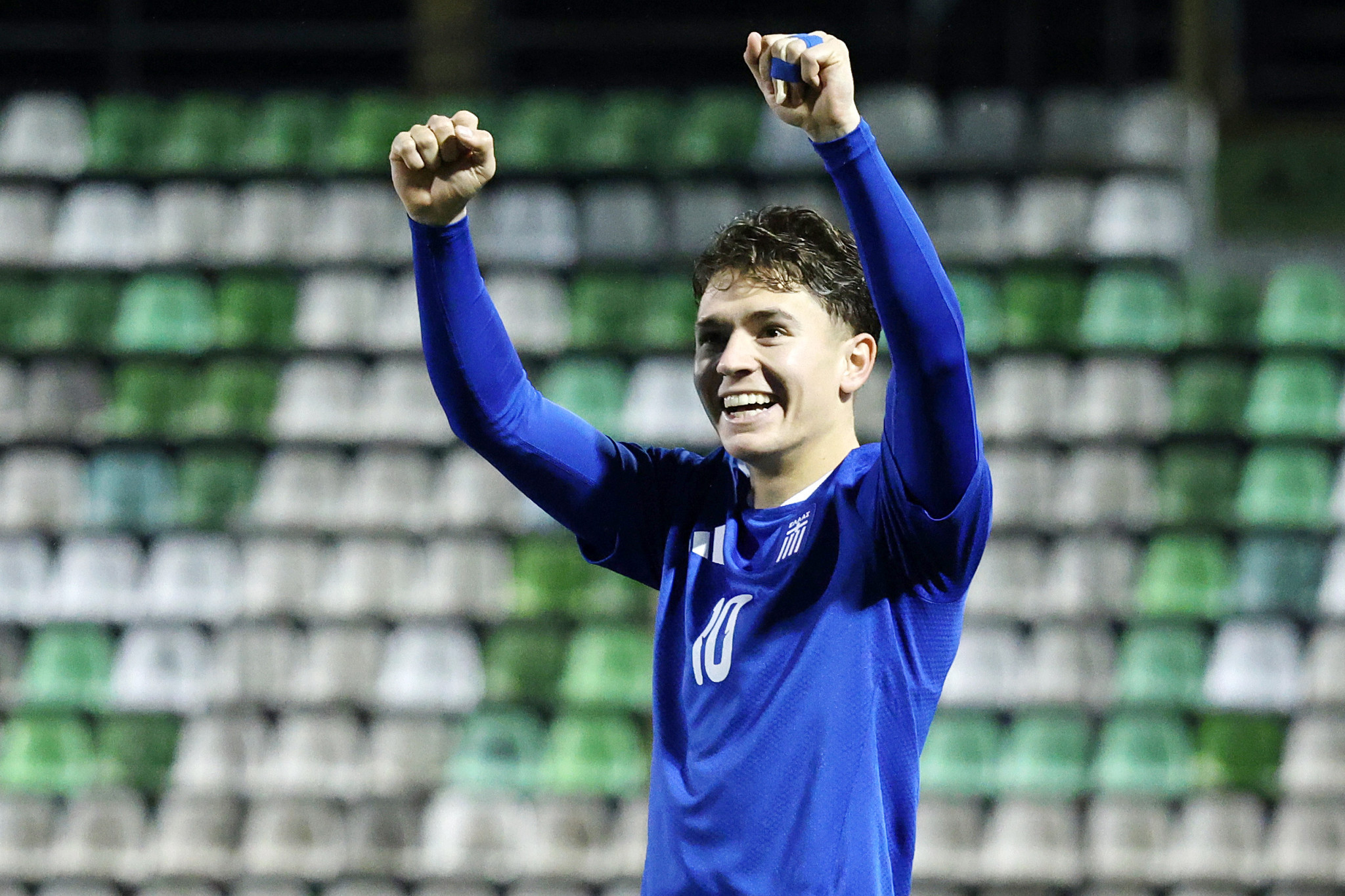 Η Εθνική Ελπίδων «έκρυψε» τη μπάλα και ο Καλοσκάμης έκανε το 3-0 (video)