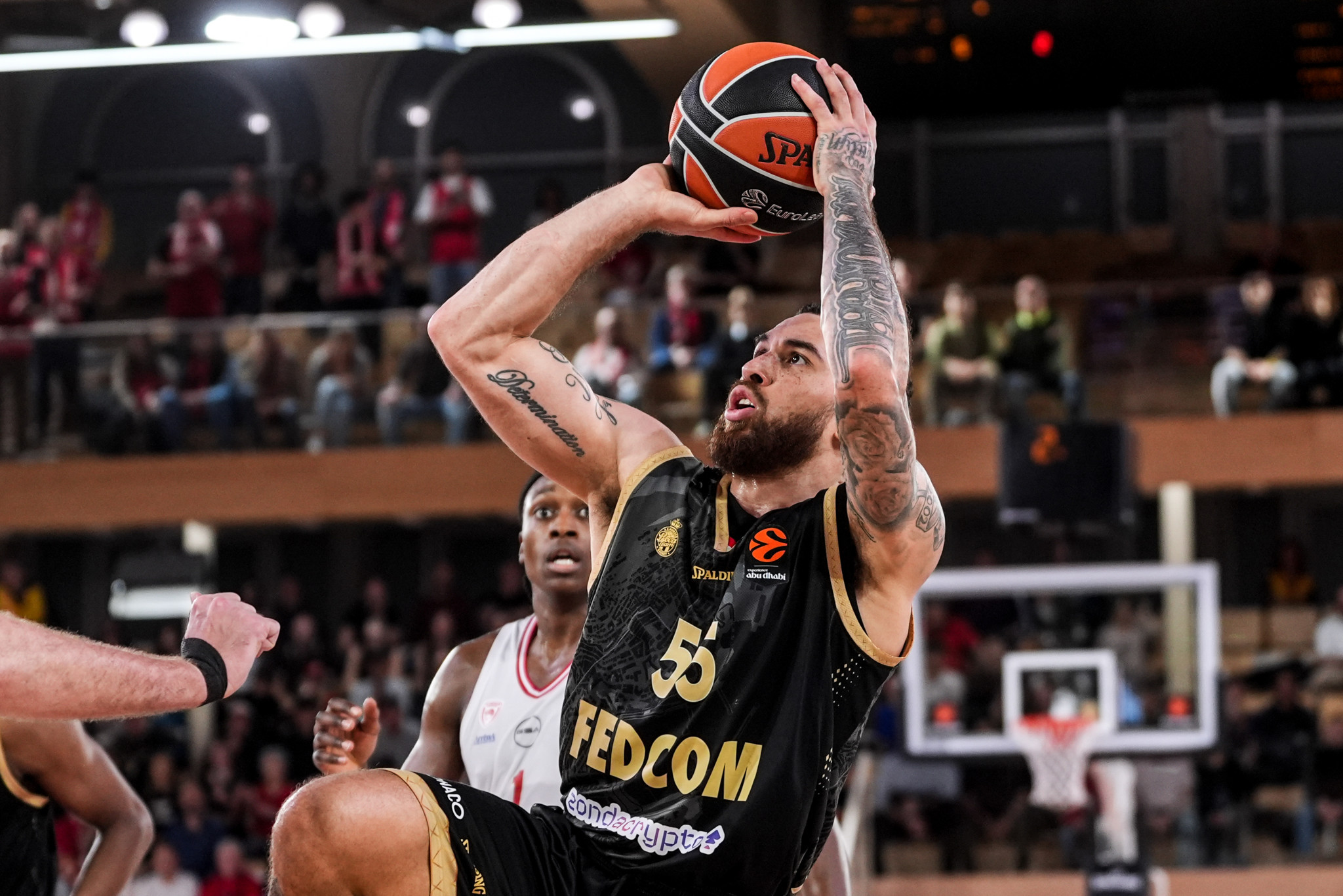 Διευθετείται το θέμα του φόρου πολυτελείας για τη Μονακό