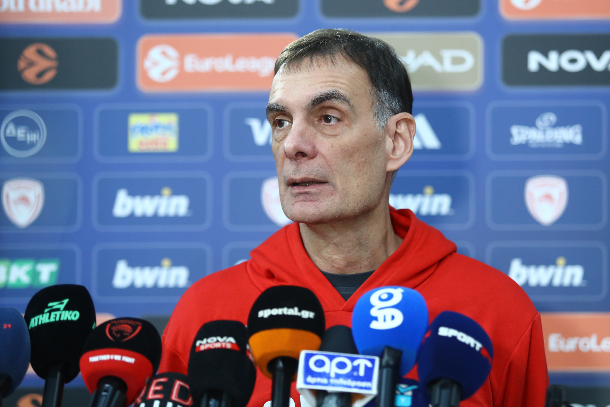 Μπαρτζώκας: «Με ενοχλεί που μεγάλοι άνθρωποι με βρίζουν, νομίζοντας ότι προσφέρουν κάτι στην ομάδα τους»