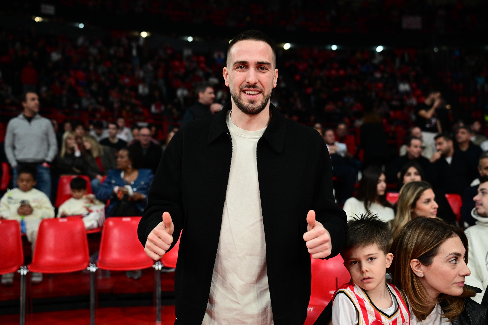 Στο ΣΕΦ ο Φορτούνης για το Ολυμπιακός - Φενέρμπαχτσε (photos)