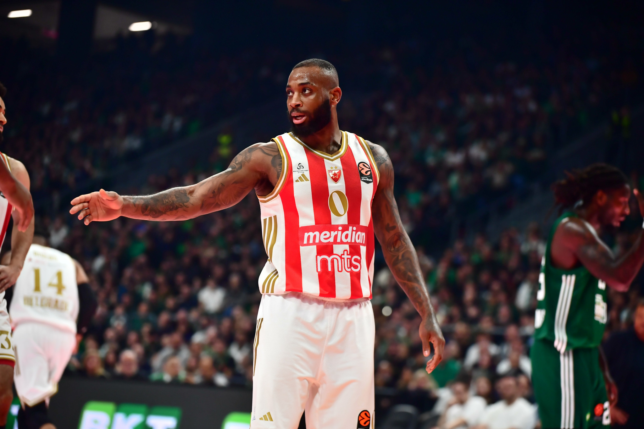 Σέρβικο δημοσίευμα συνδέει τον Κόντι Μίλερ-ΜάκΙνταϊρ με τον Ολυμπιακό