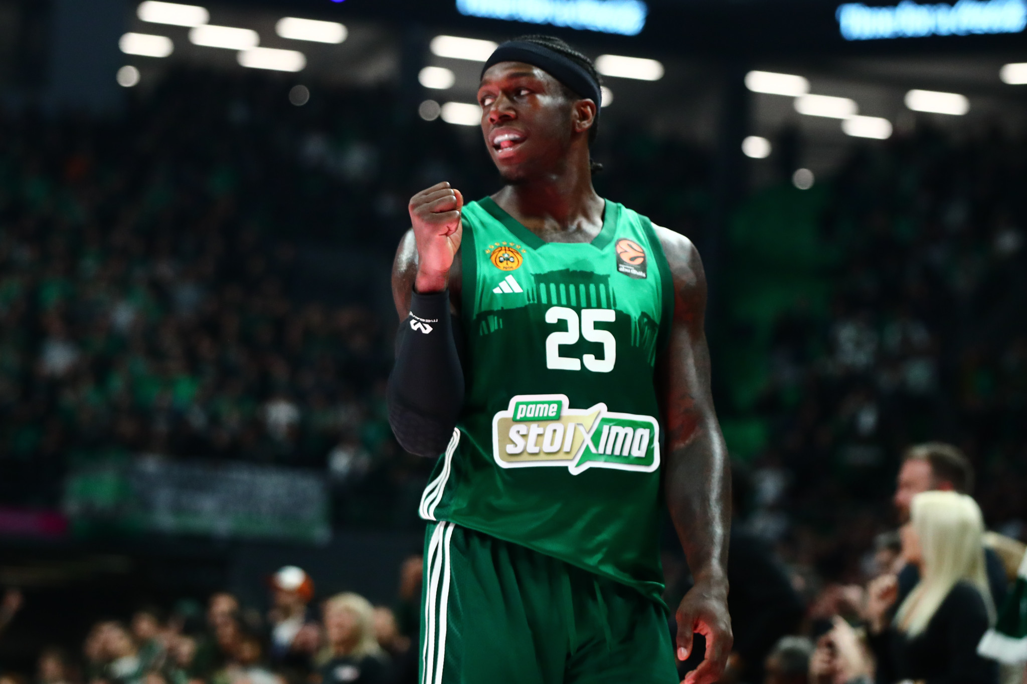 Ασταμάτητος ο Ναν στην τελευταία περίοδο: Τα διαδοχικά τρίποντα και οι 13 πόντοι σε 10 λεπτά (video)