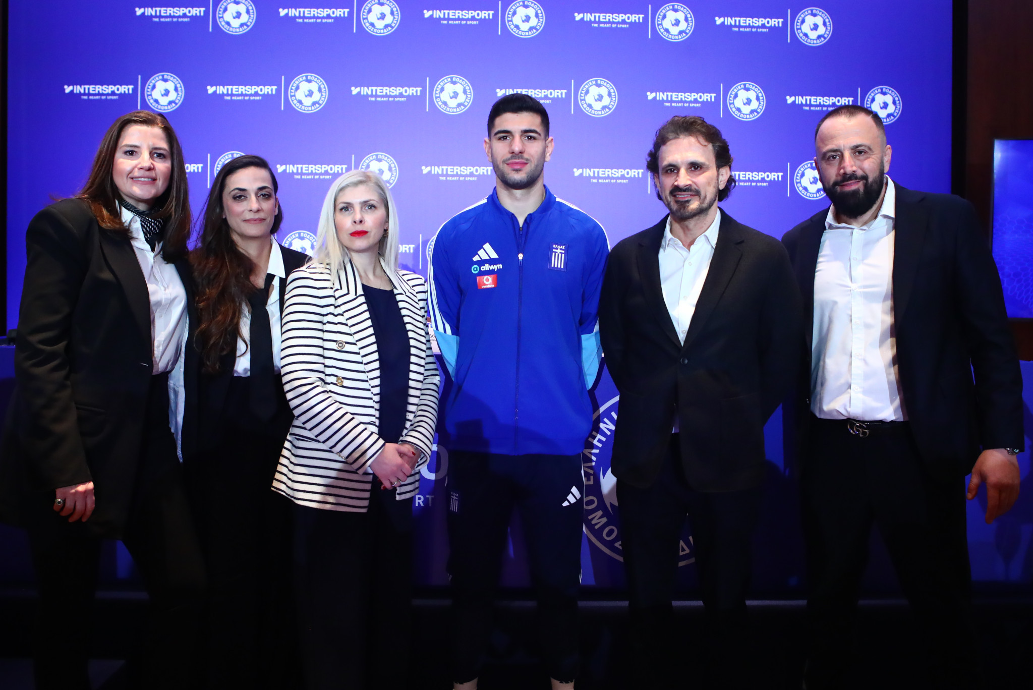 Η INTERSPORT συμπαίκτης της Εθνικής Ομάδας!