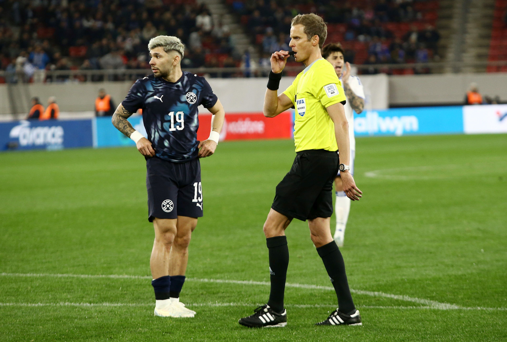 Η Παραγουάη απειλεί στο φινάλε του πρώτου ημιχρόνου με τον Ενσίσο (video)