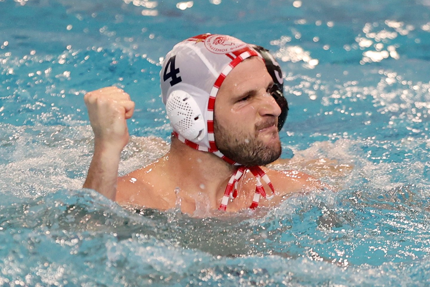 Ο Ολυμπιακός πήρε τη πρώτη του νίκη στα προημιτελικά του Champions League