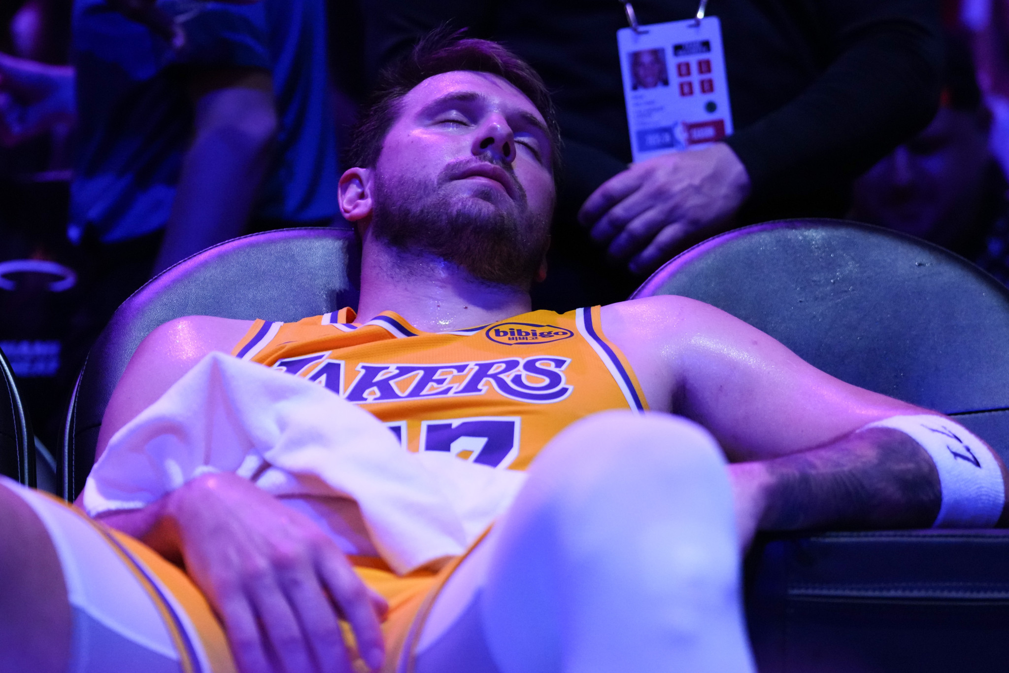 Τι άλλο να κάνει: Ο Ντόντσιτς πέτυχε 100 πόντους σε 24 ώρες!